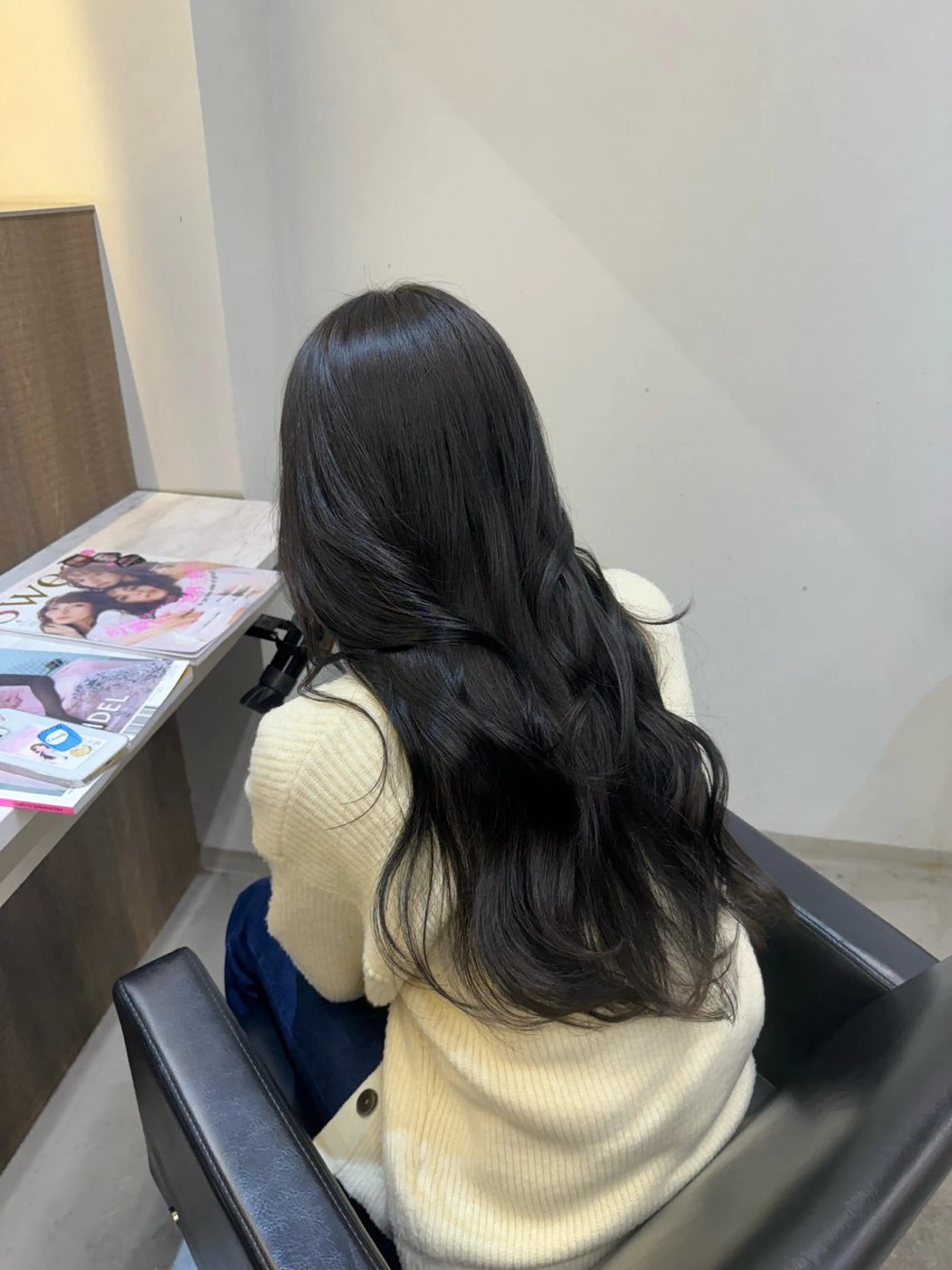 ロング カラー 韓国ヘア🇰🇷 中島志菜のヘアスタイル