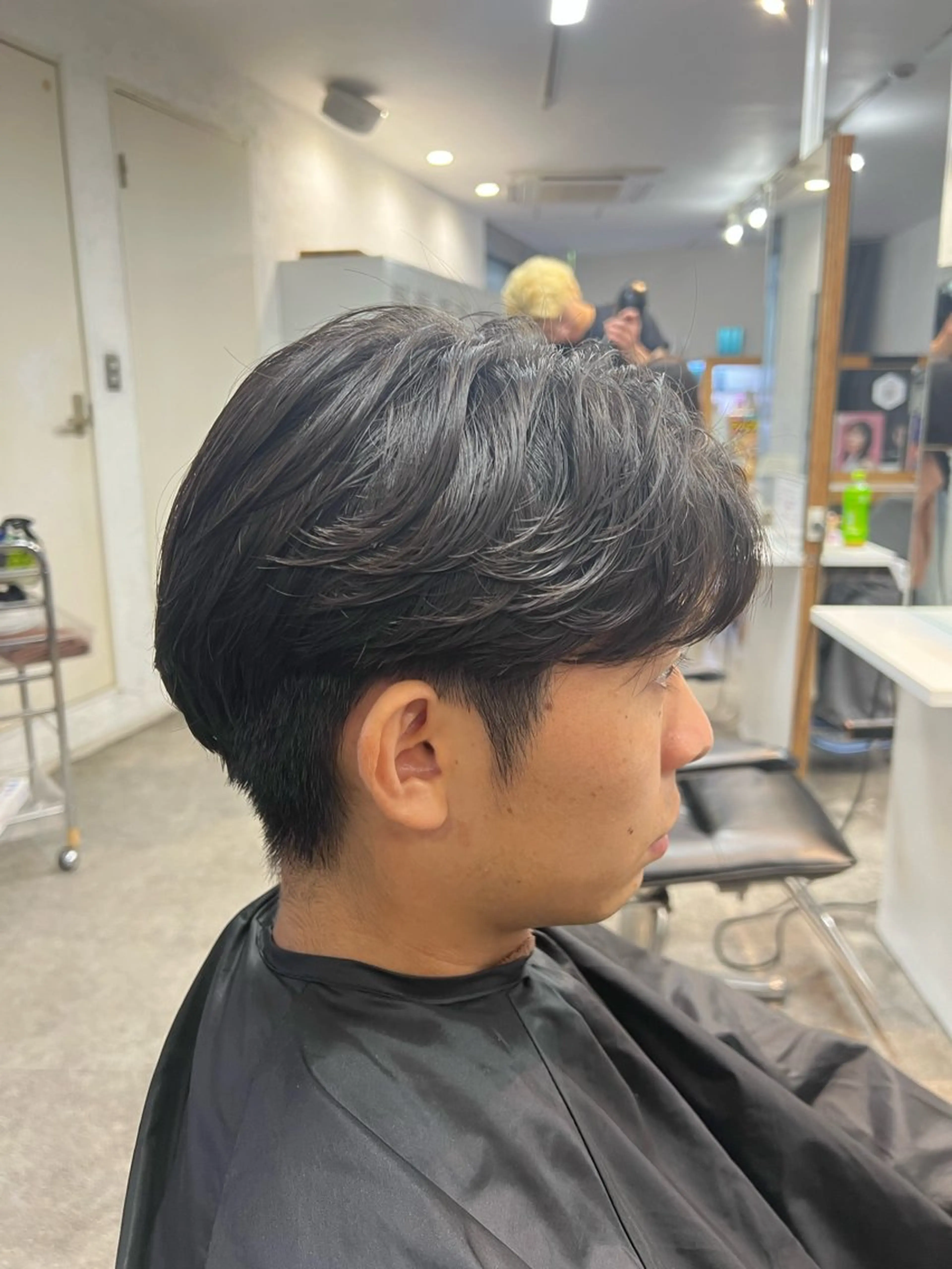 メンズ メンズパーマ 縮毛矯正 fifth 渋谷原宿 波巻きパーマイノウエのヘアスタイル