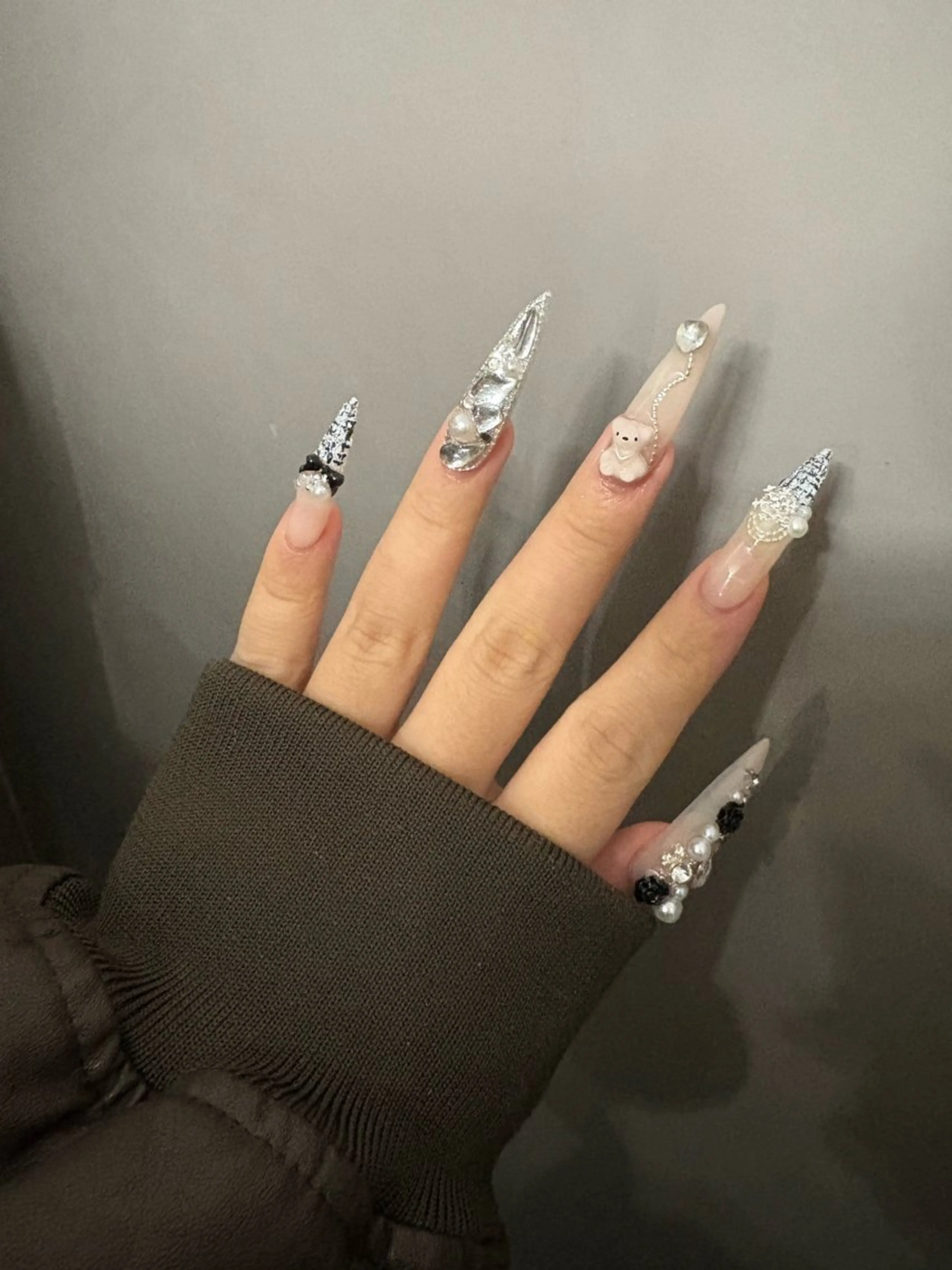 ネイル ハンドネイル SHION  のネイルデザイン