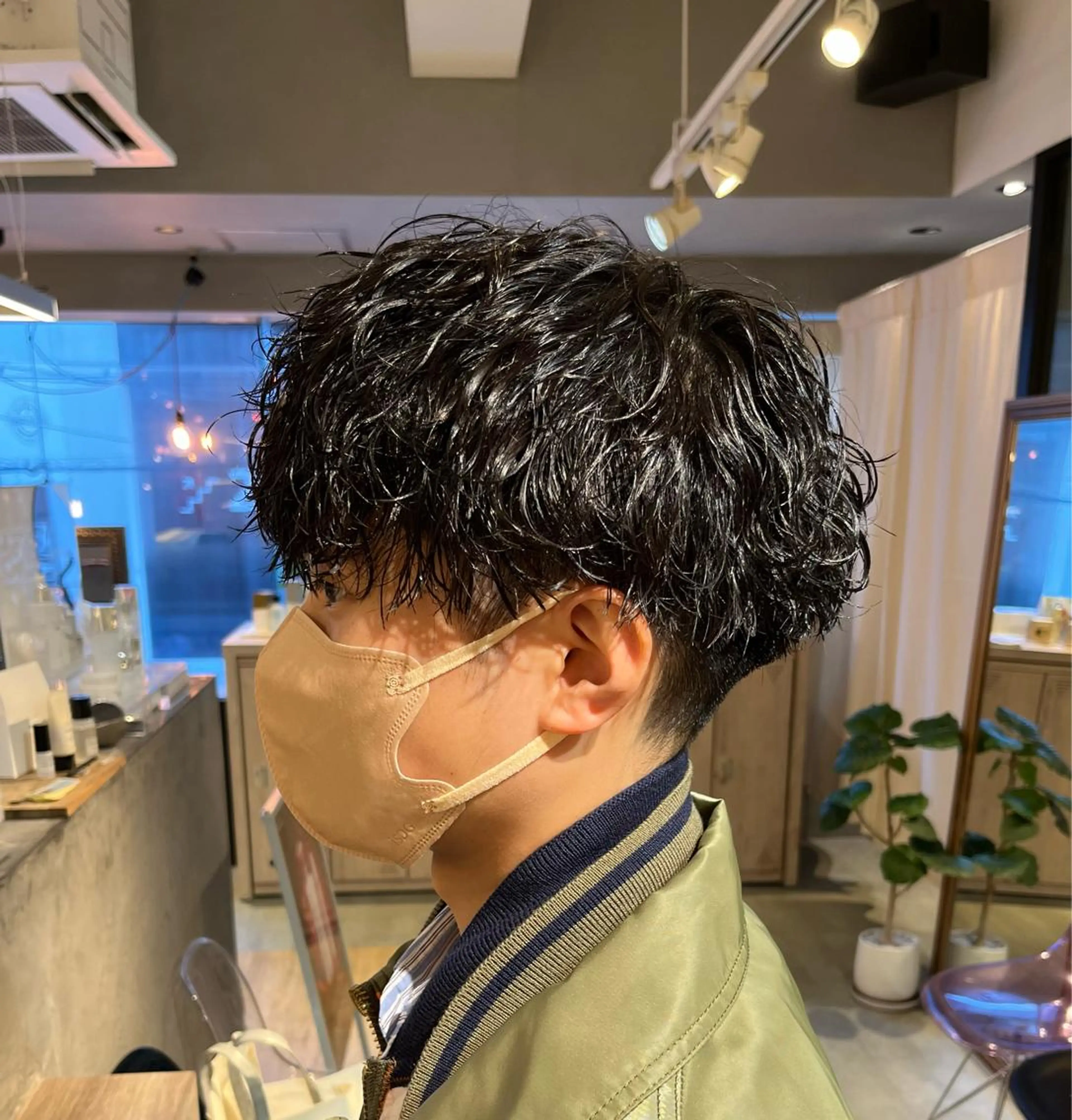 ショート パーマ メンズ カット パーマ メンズ特化美容師 熊田 鼓汰郎のヘアスタイル