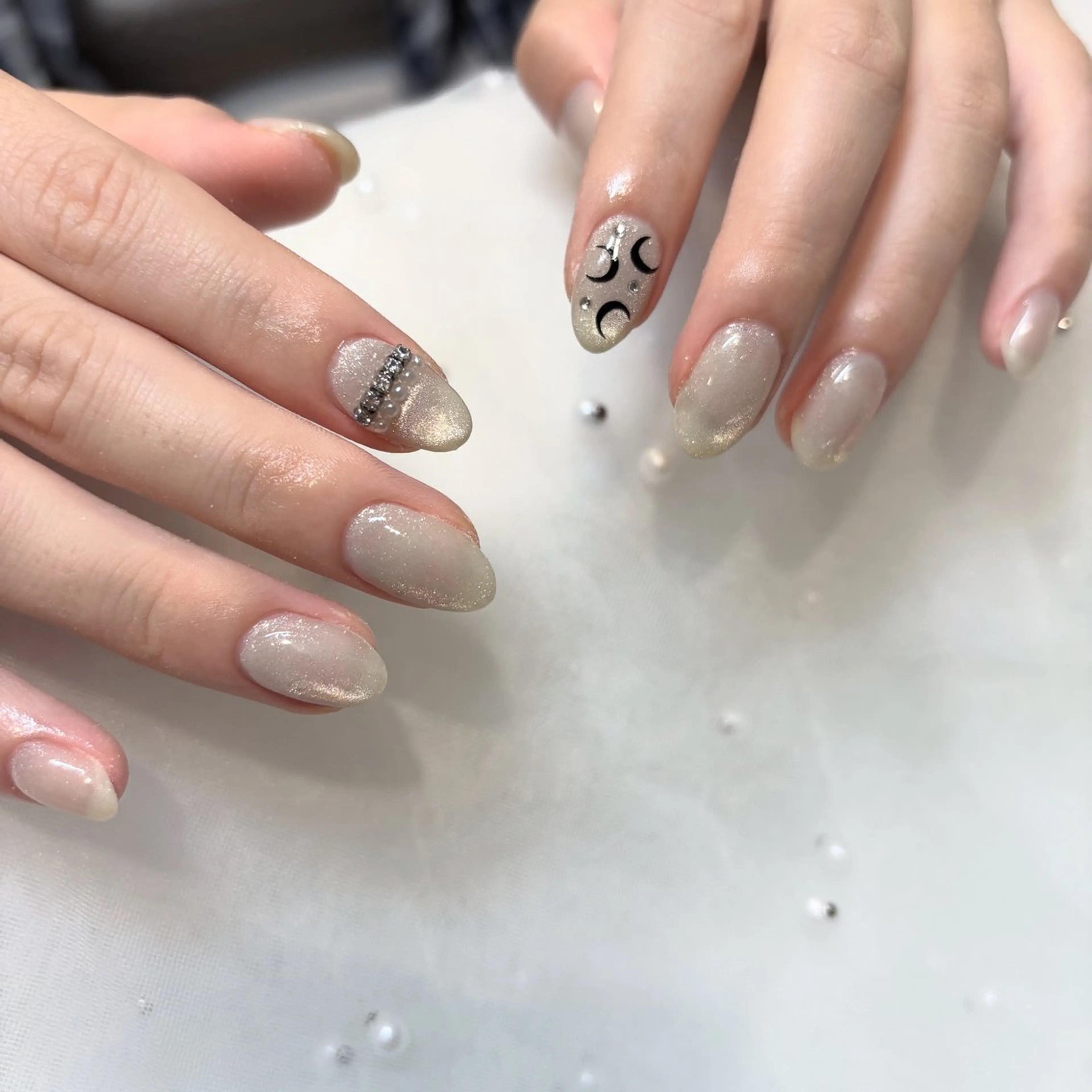 ネイル ハンドネイル AKANE 🧴のネイルデザイン