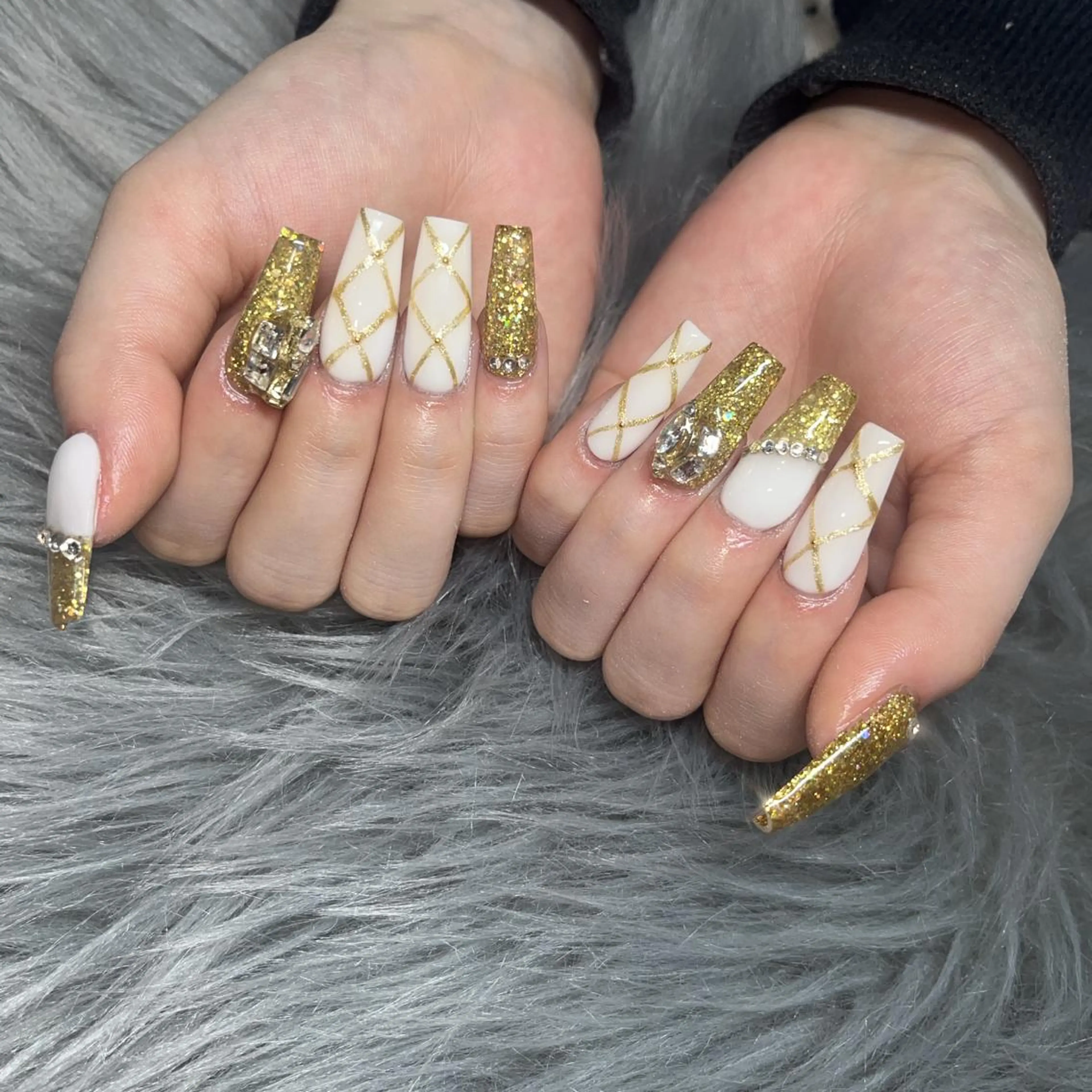 セミロング ネイル yukina nailのネイルデザイン