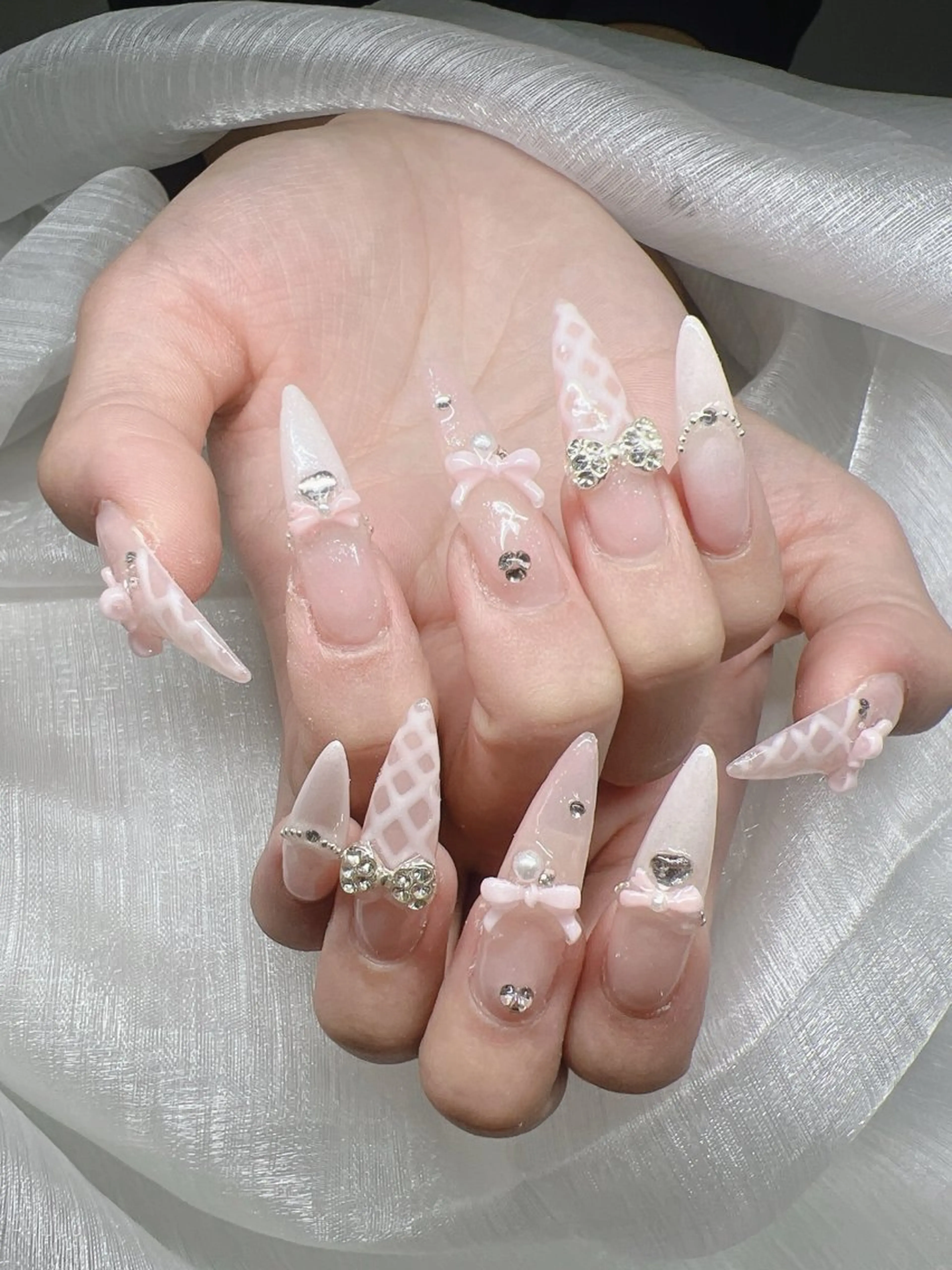 ネイル ハンドネイル Lee Nails チップ長さだし専門店のネイルデザイン