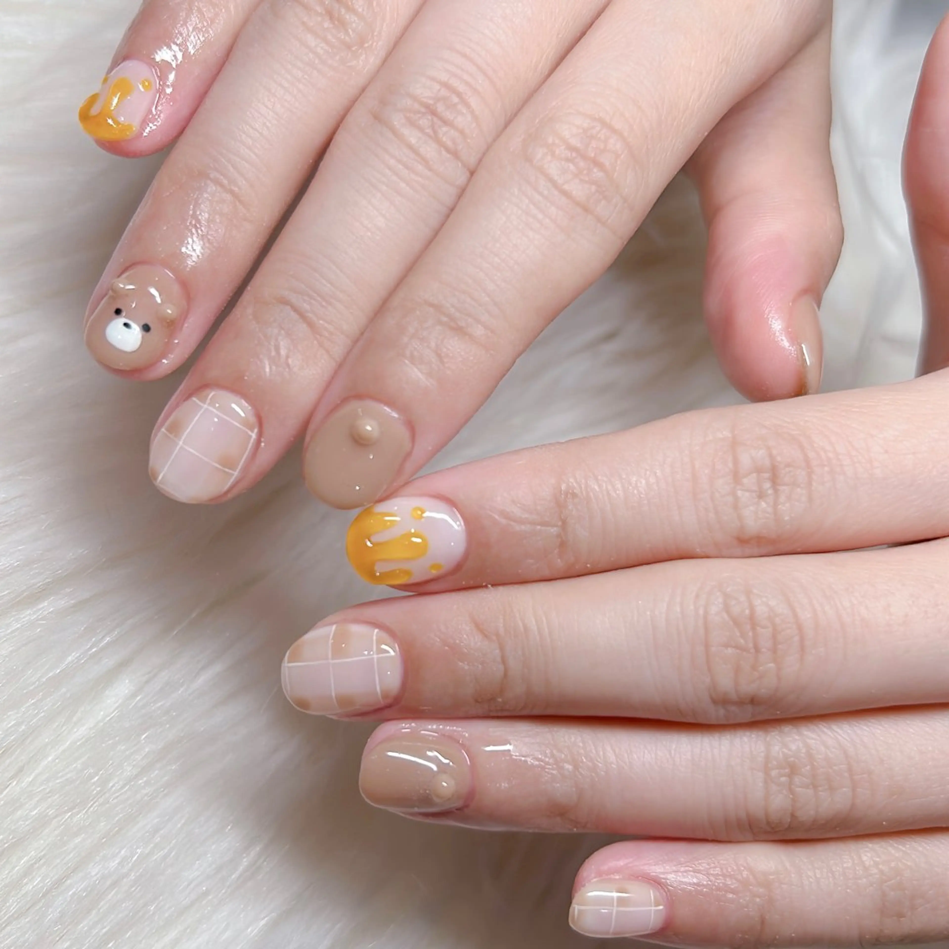 ハンドネイル Cleo上前津店 🐇Aoiのネイルデザイン