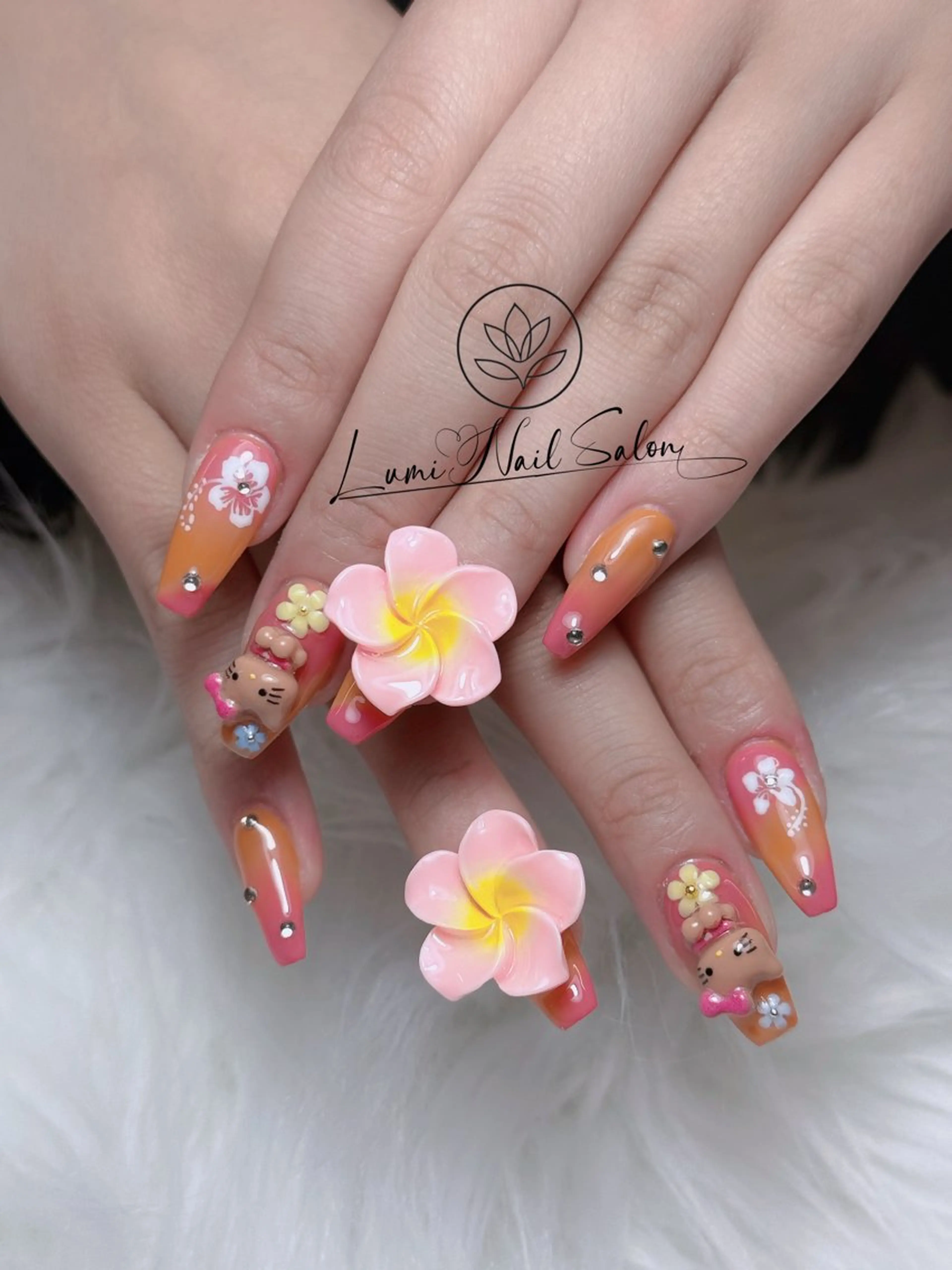 ネイル オーロラネイル チークネイル フットネイル フレンチネイル 韓国ネイル Lumi Nail 新大久保3‘のネイルデザイン