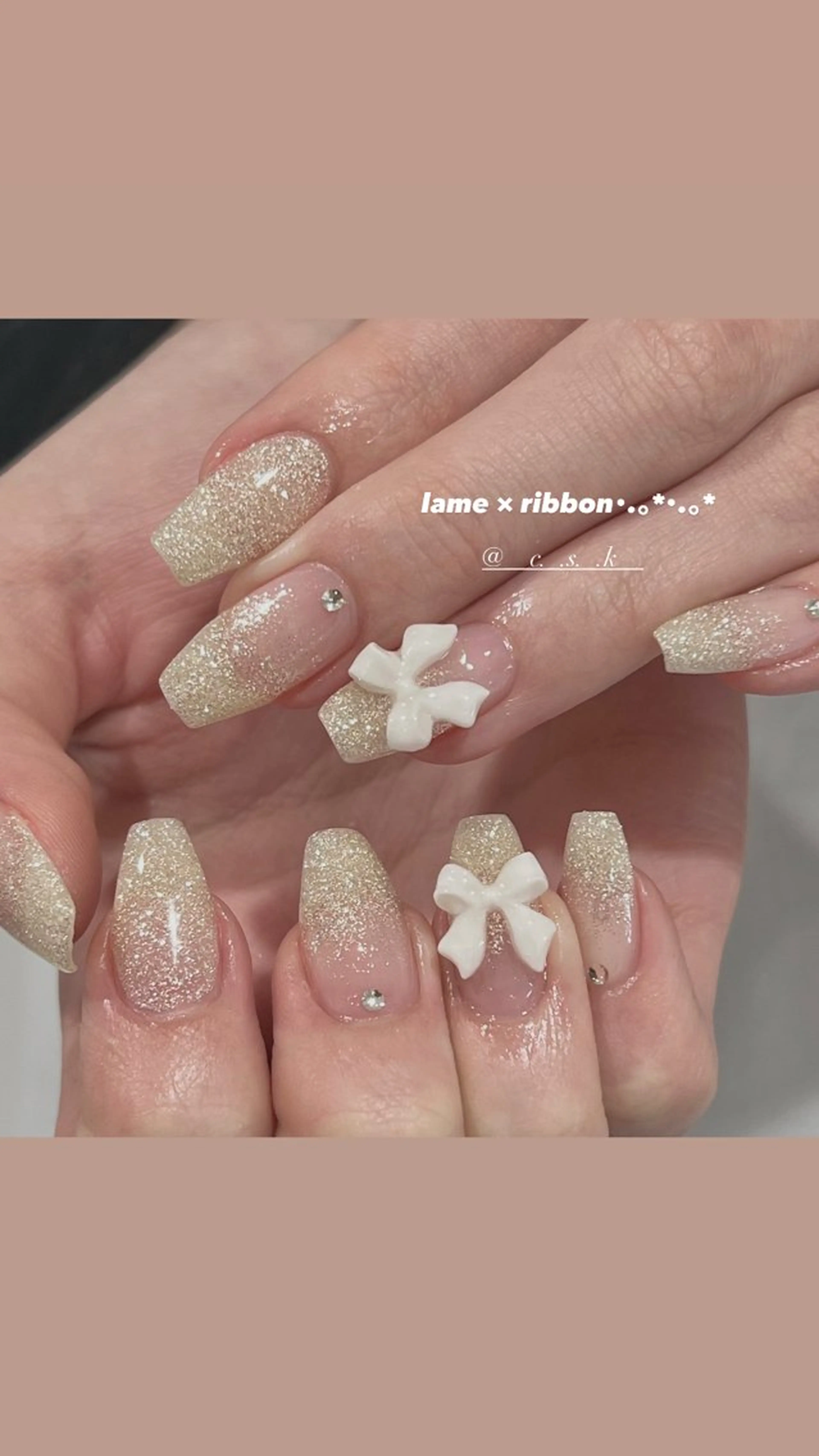 ネイル リボン ハンドネイル 🎀チーク/ちゅるん 🫧chisa🎀のネイルデザイン