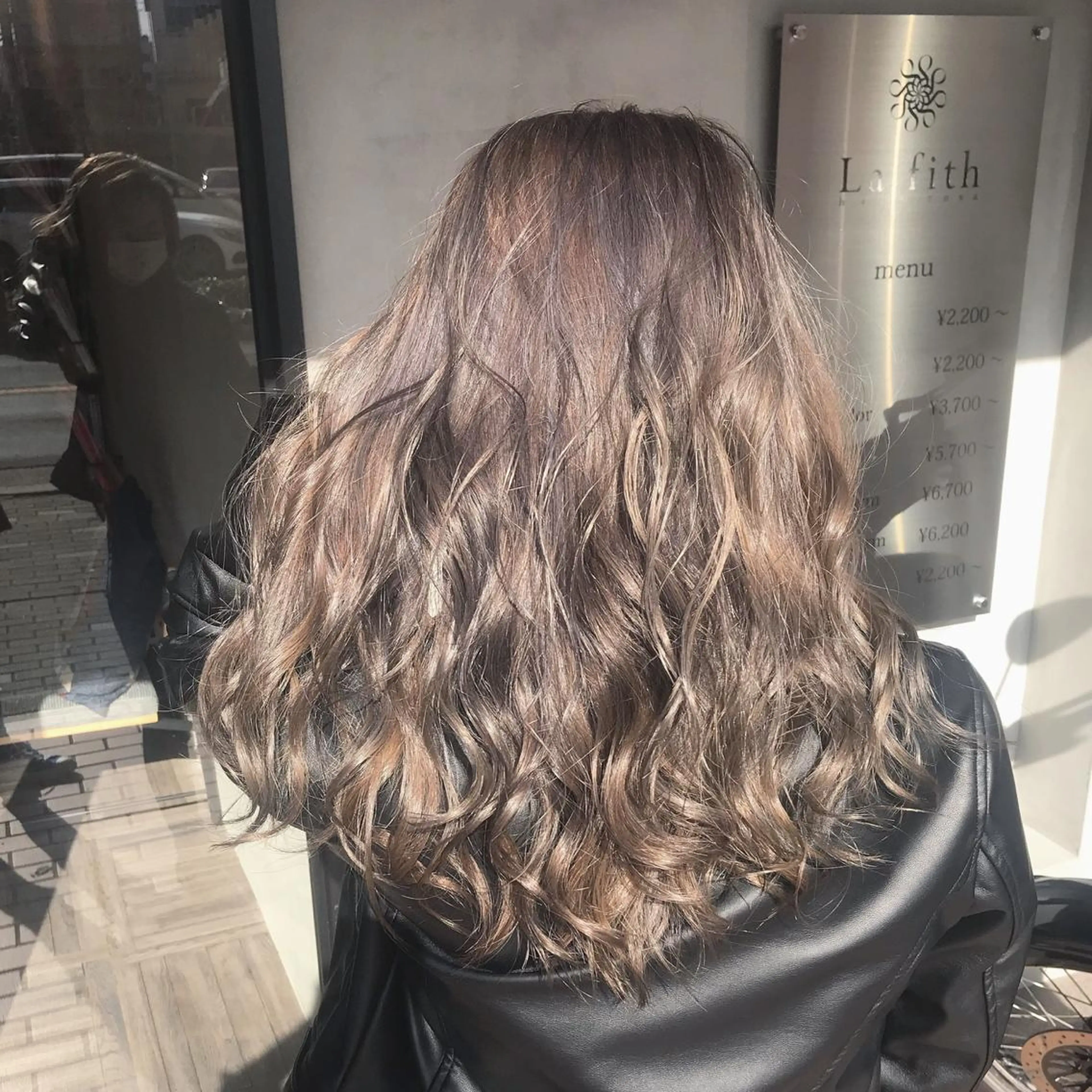 ミディアム カラー ダブルカラー グレージュ ANBEL所属・ANBEL代表 西尾裕樹のヘアスタイル