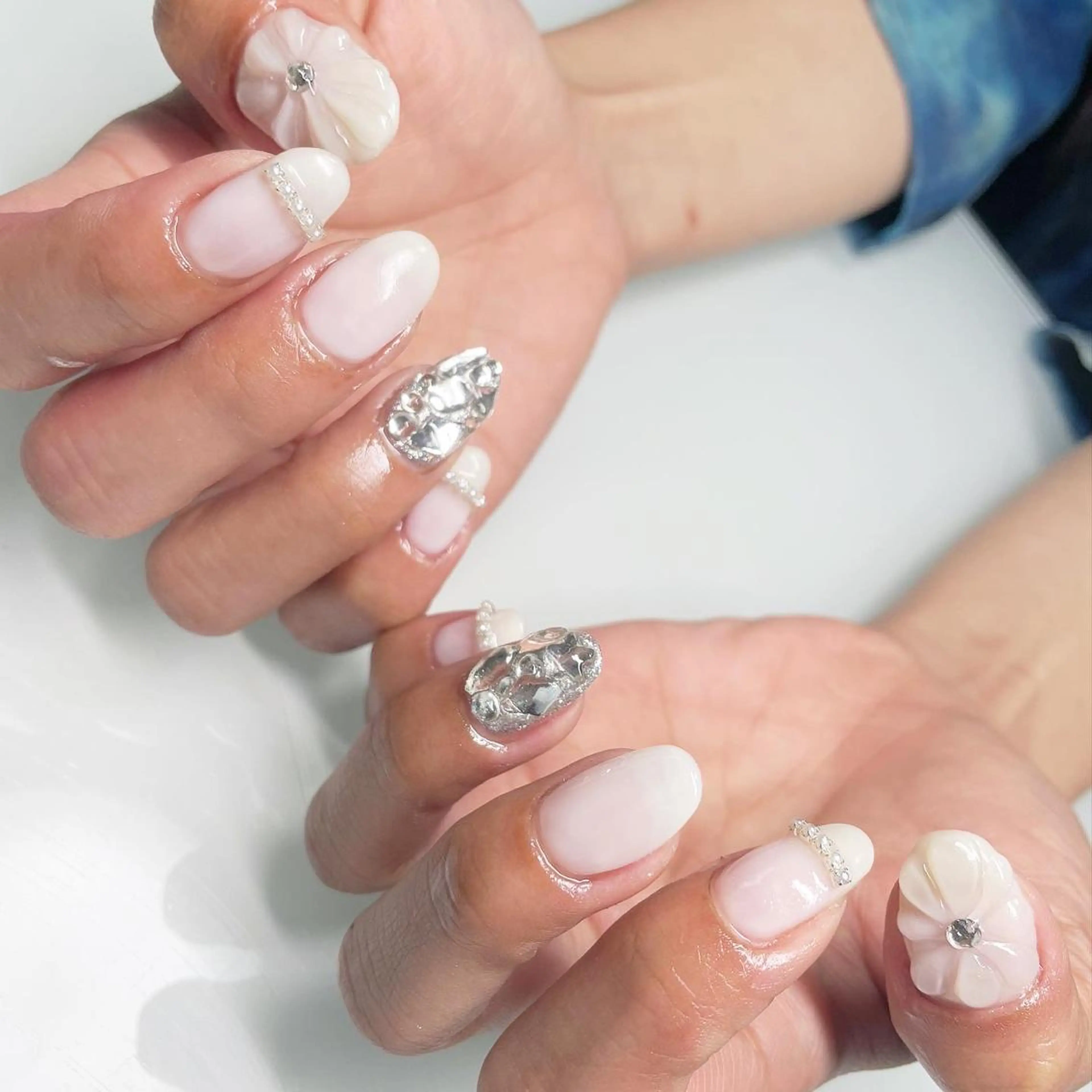 ネイル 加瀬 アンジェリーのネイルデザイン