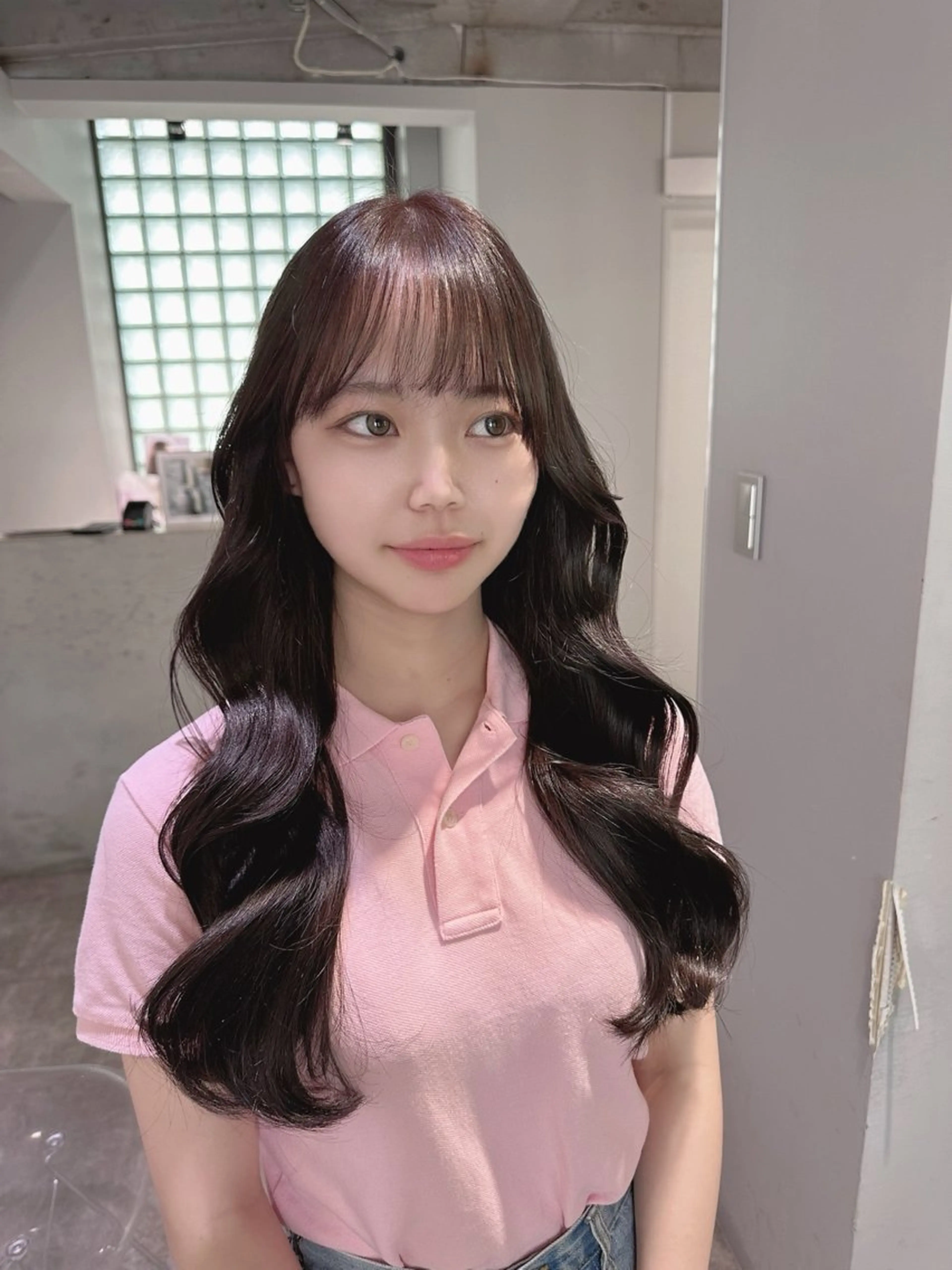 ロング カラー 𝑦𝑢𝑟𝑖𝑎 MIRAのヘアスタイル