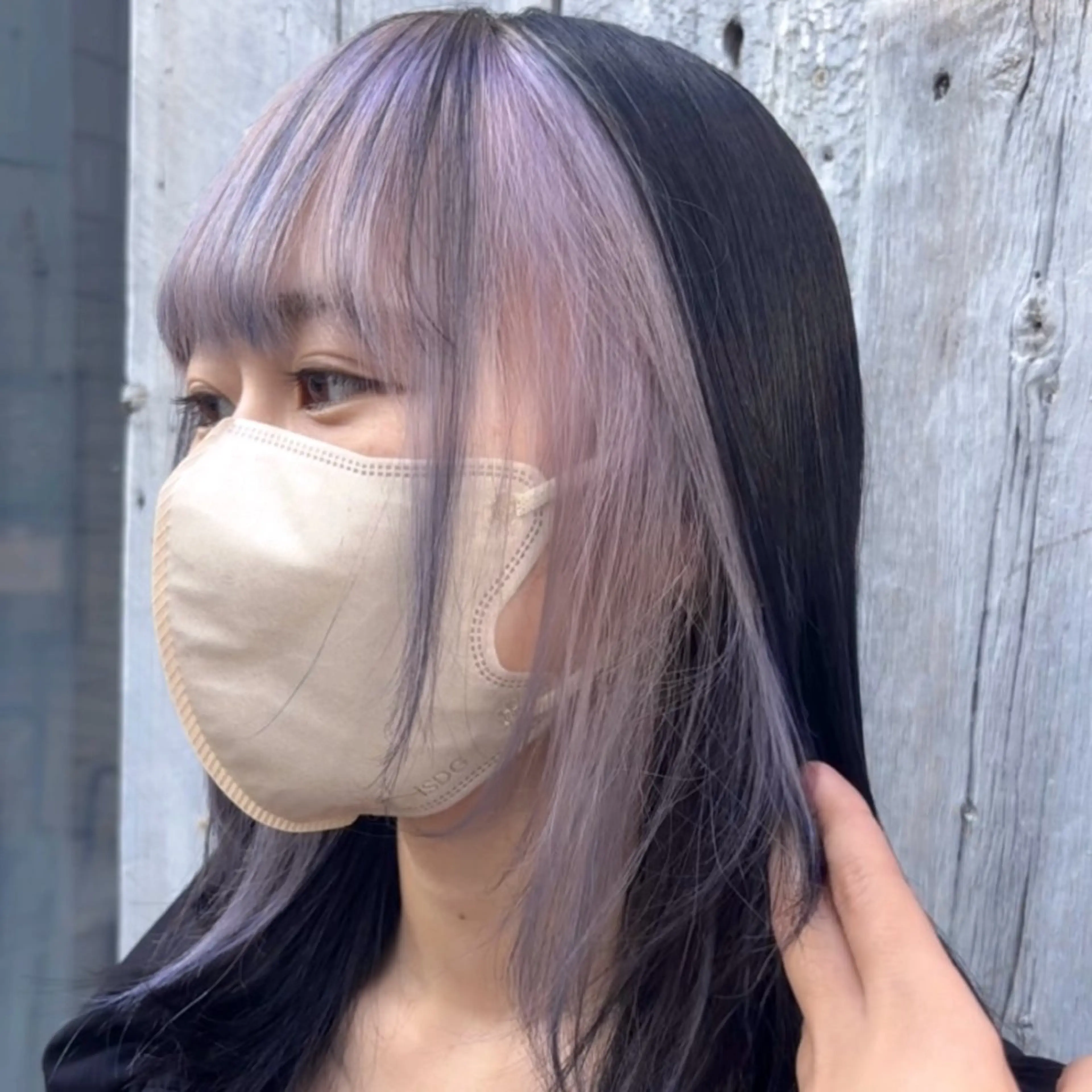 ロング 倉爪 歩実のヘアスタイル