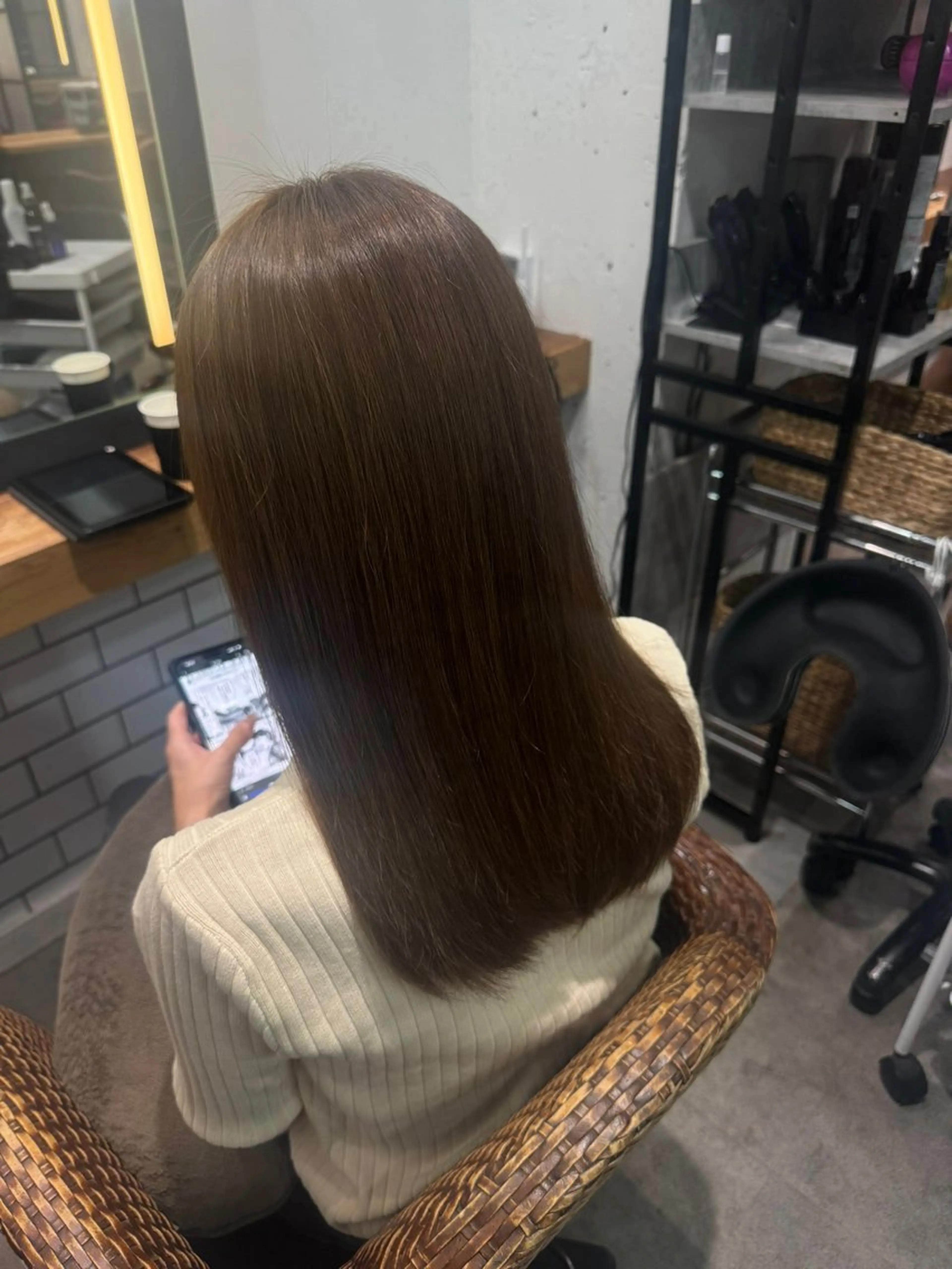 ミディアム トリートメント トリートメント ヘッドスパ red neo あいりのヘアスタイル