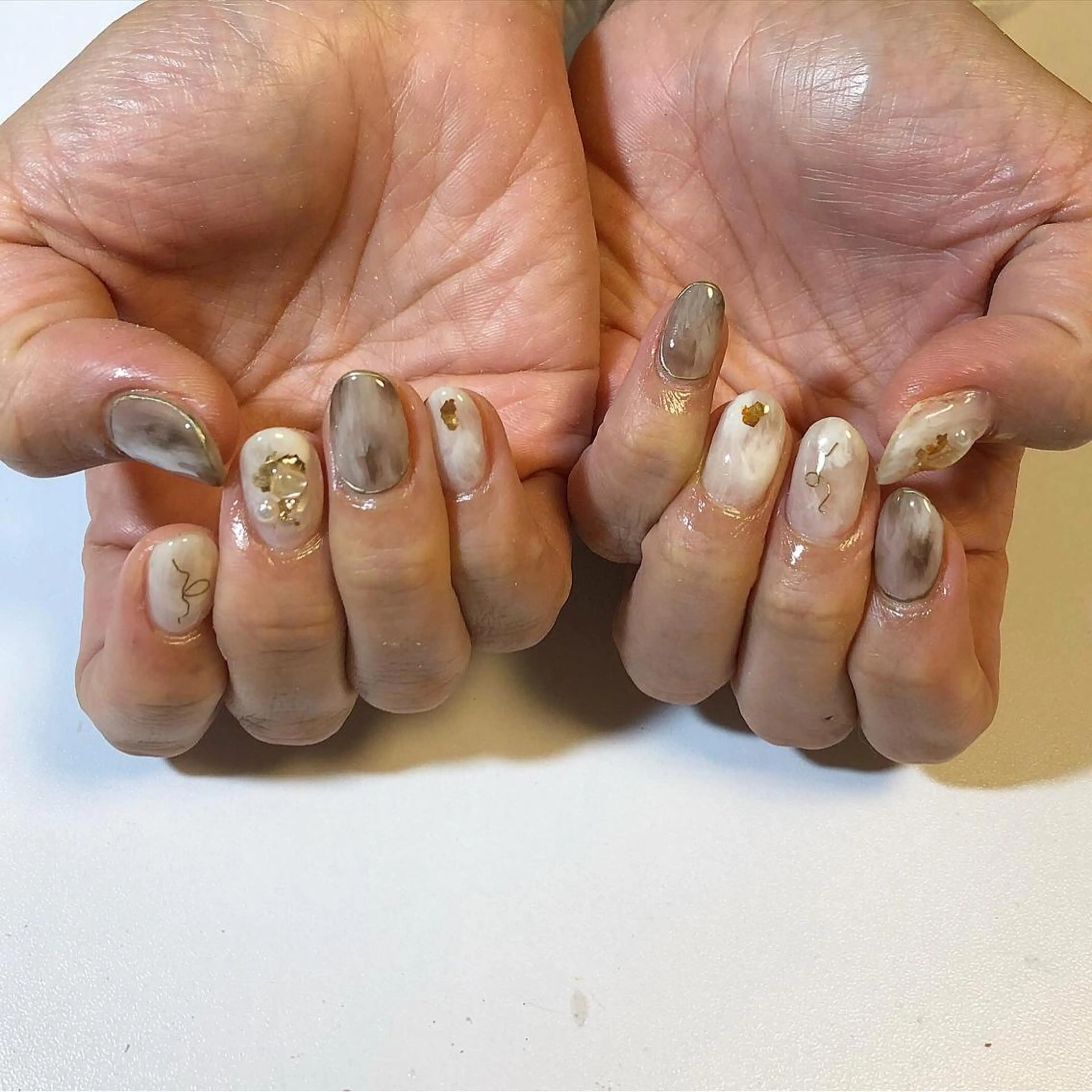 ネイル ハンドネイル émus nail Mamiのネイルデザイン