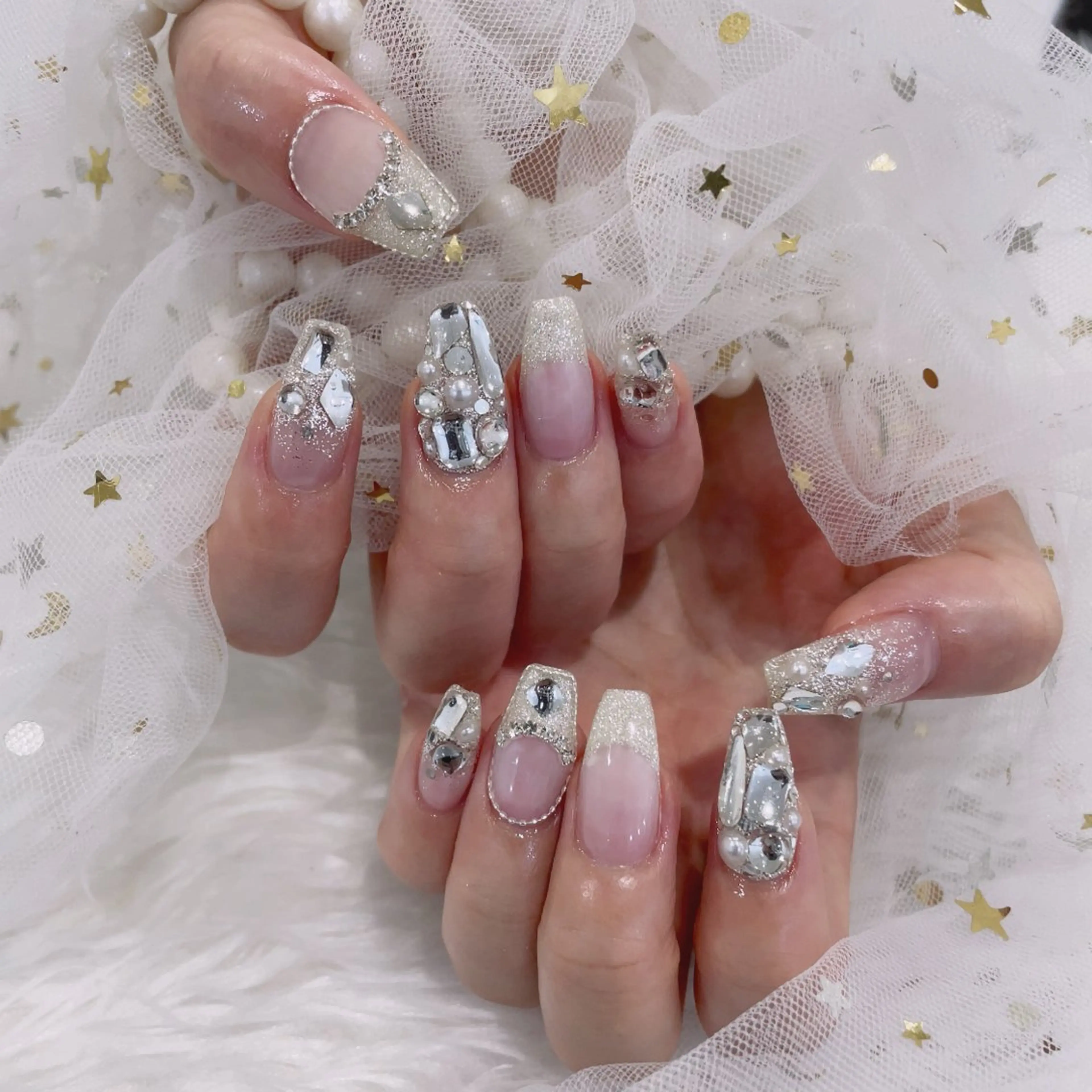セミロング ハンドネイル cho nailのネイルデザイン