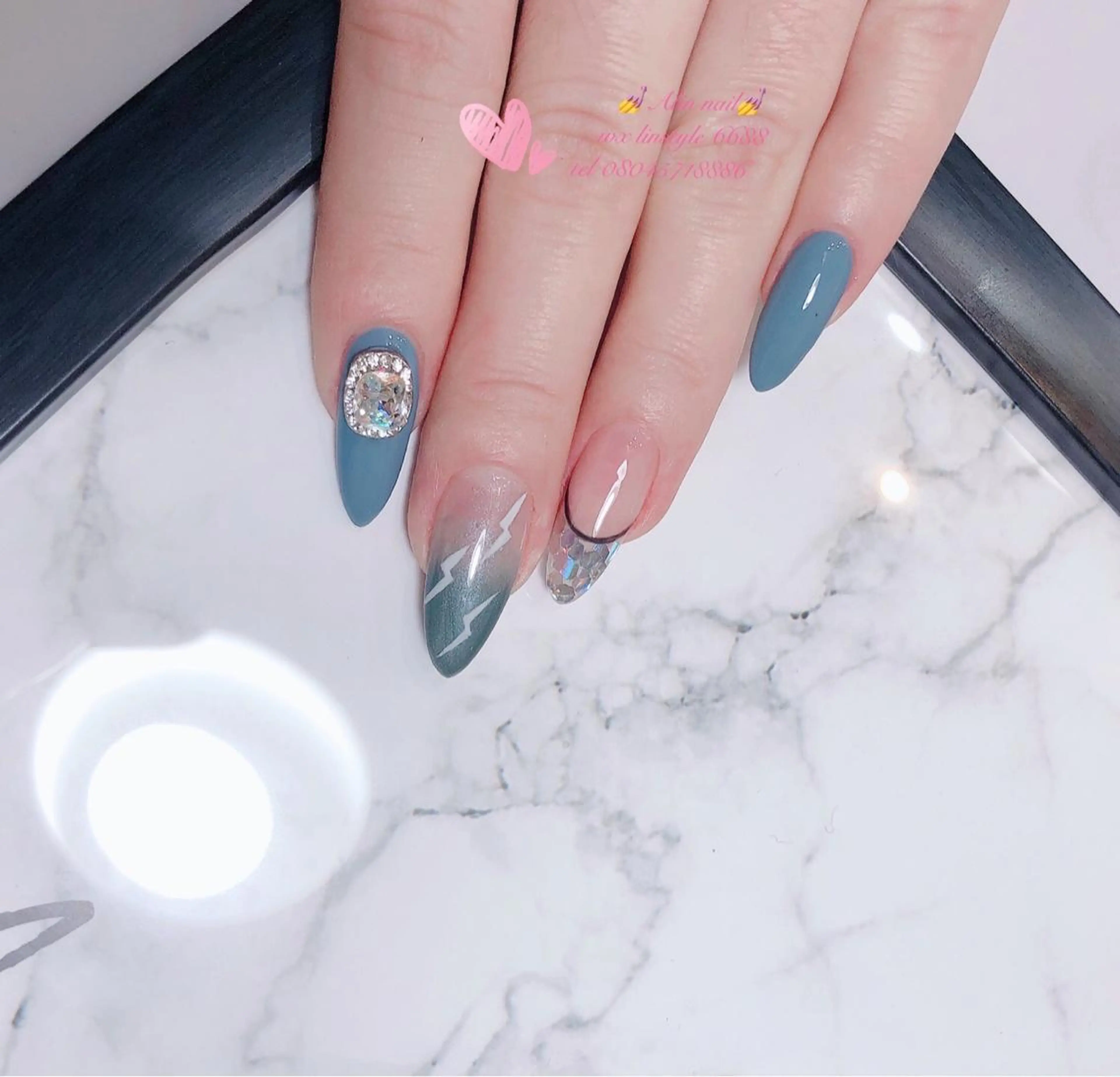 ネイル ネイルサロン 9Carats神田のネイルデザイン