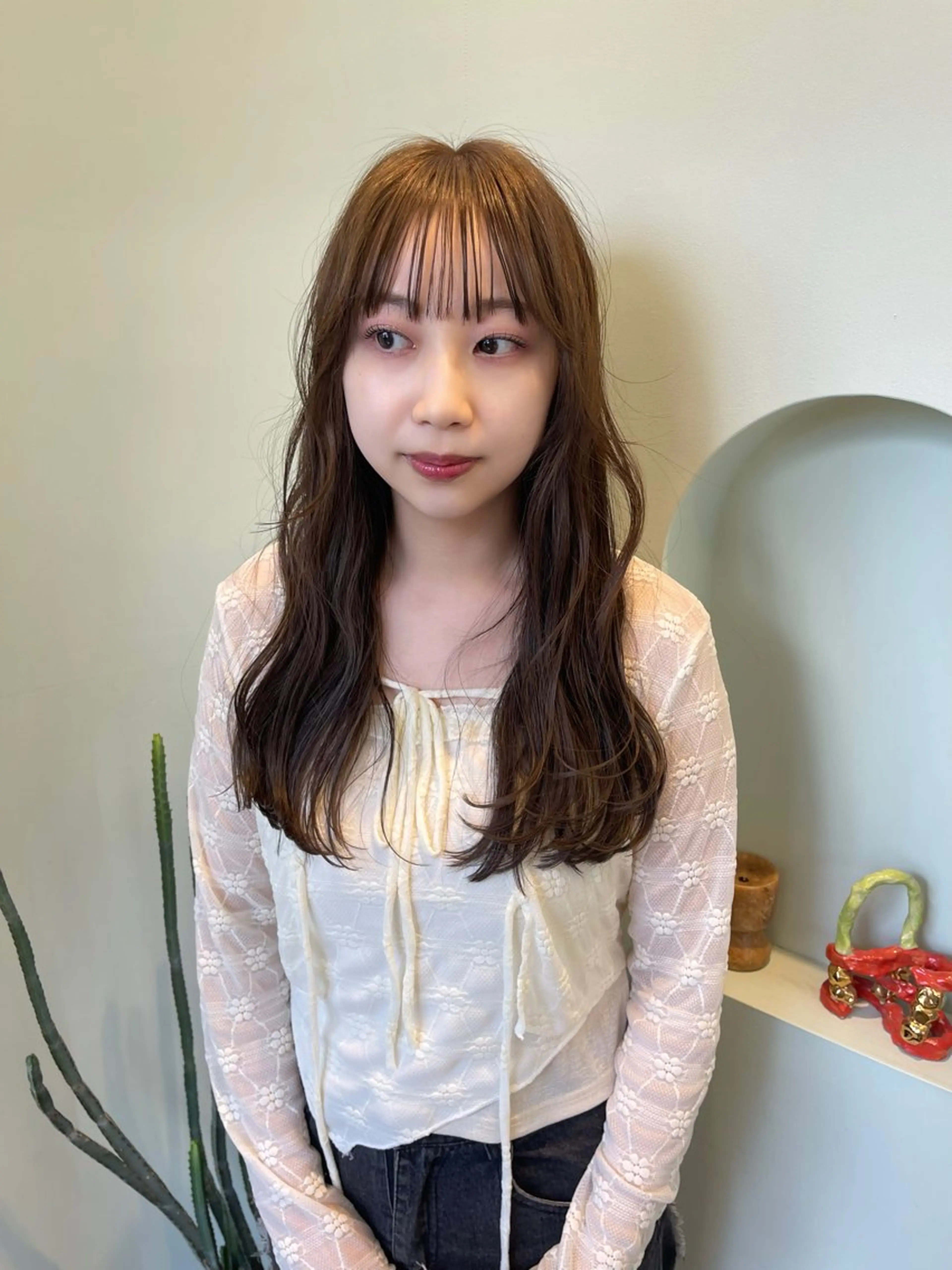 ロング riko/yew /顔まわりカットのヘアスタイル