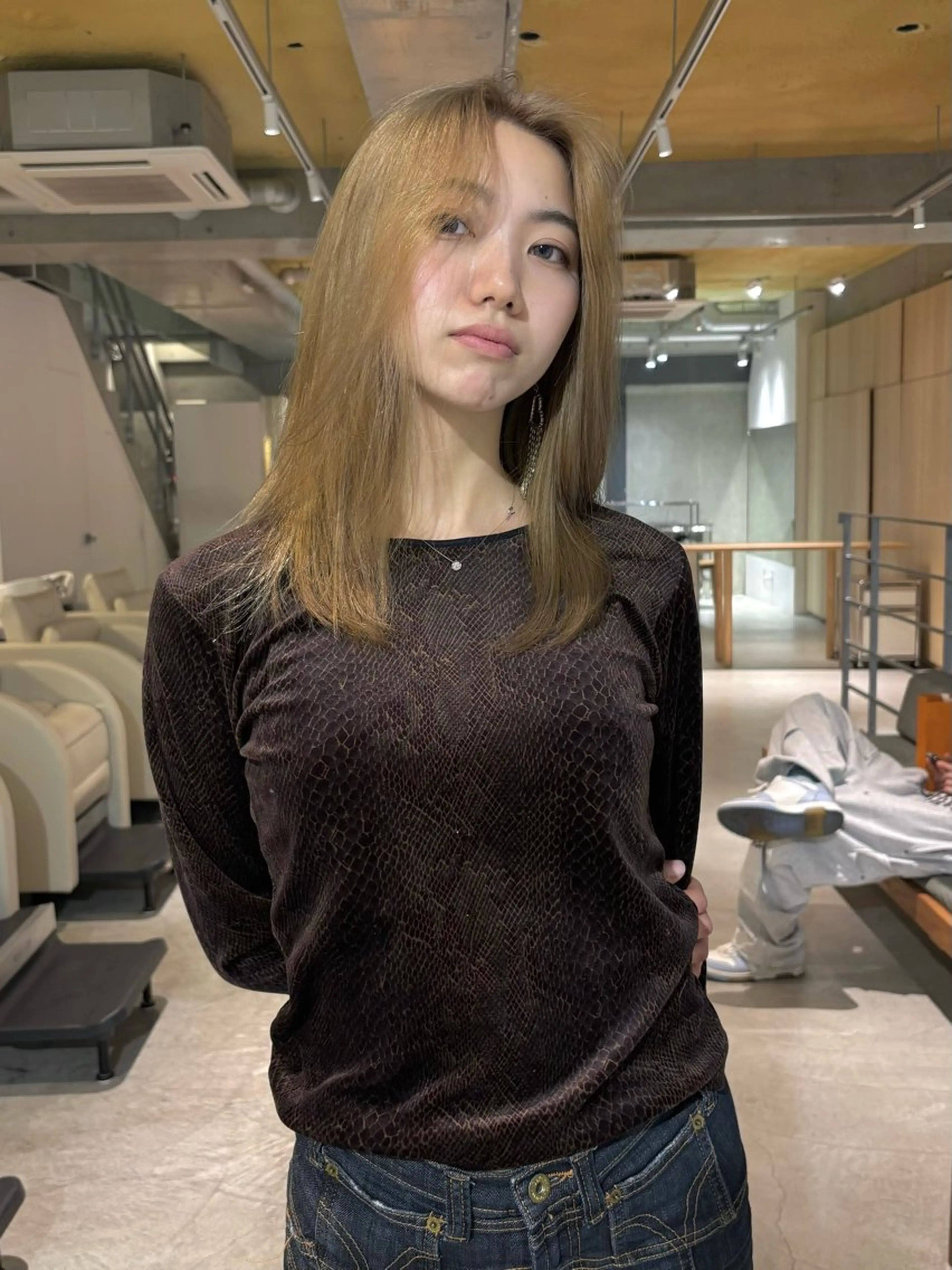 セミロング カラー ヘアカラー yu maのヘアスタイル