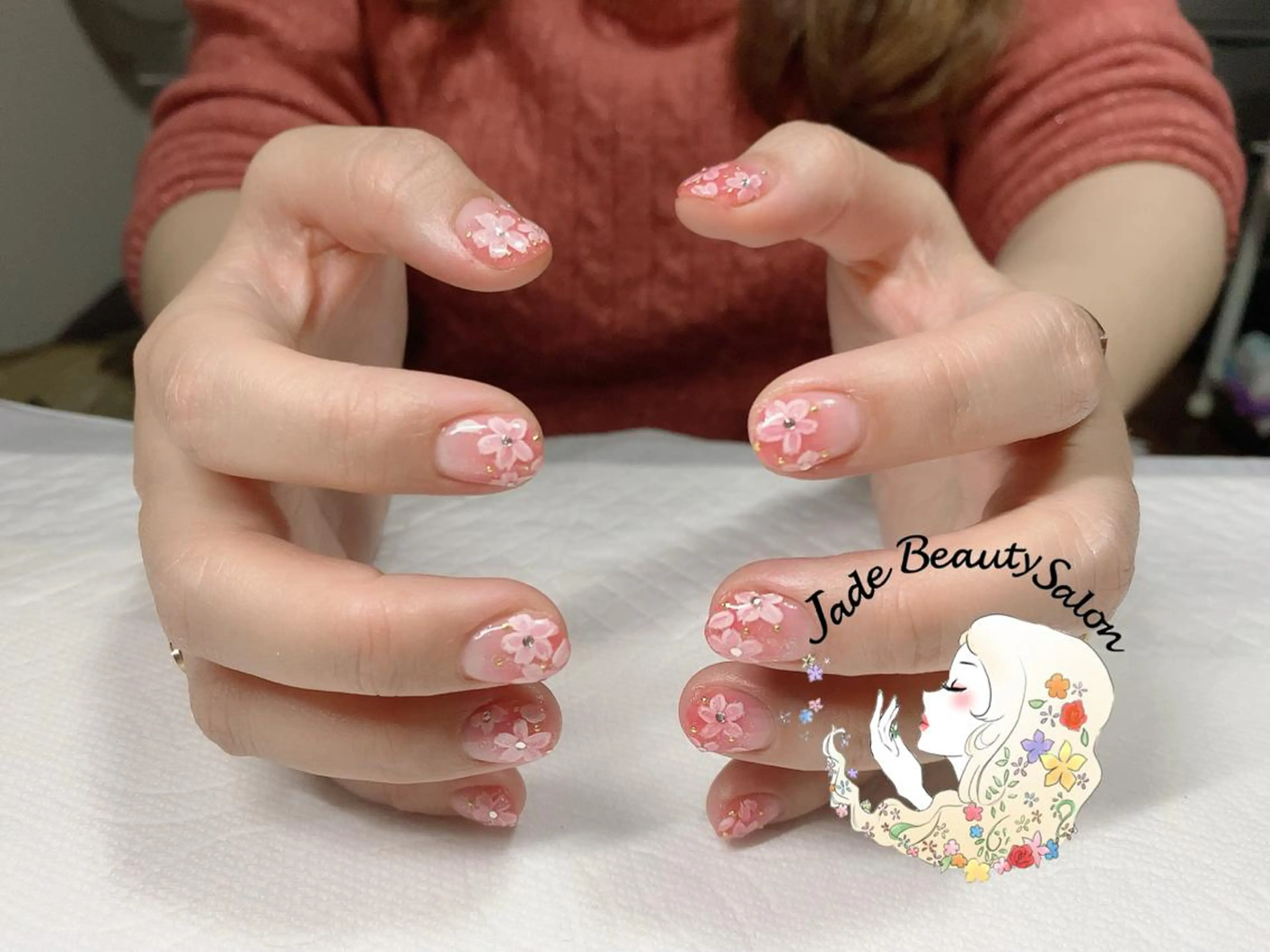 ショート ネイル 桜ネイル クリアネイル JadeBeauty Salonのネイルデザイン