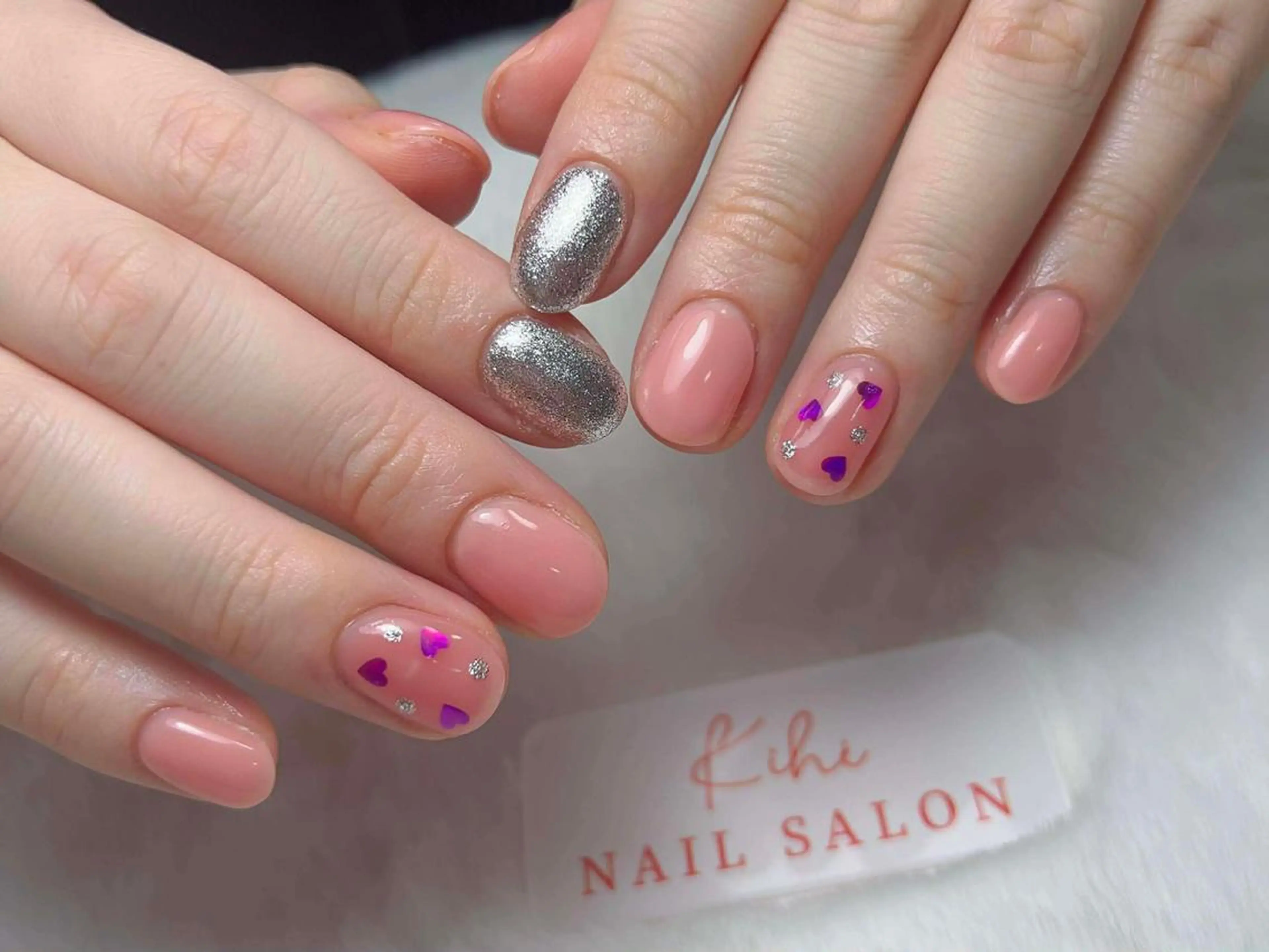 ネイル ハンドネイル フットネイル ユリ🎀長さだし/ パラジェル/持ち込みのネイルデザイン