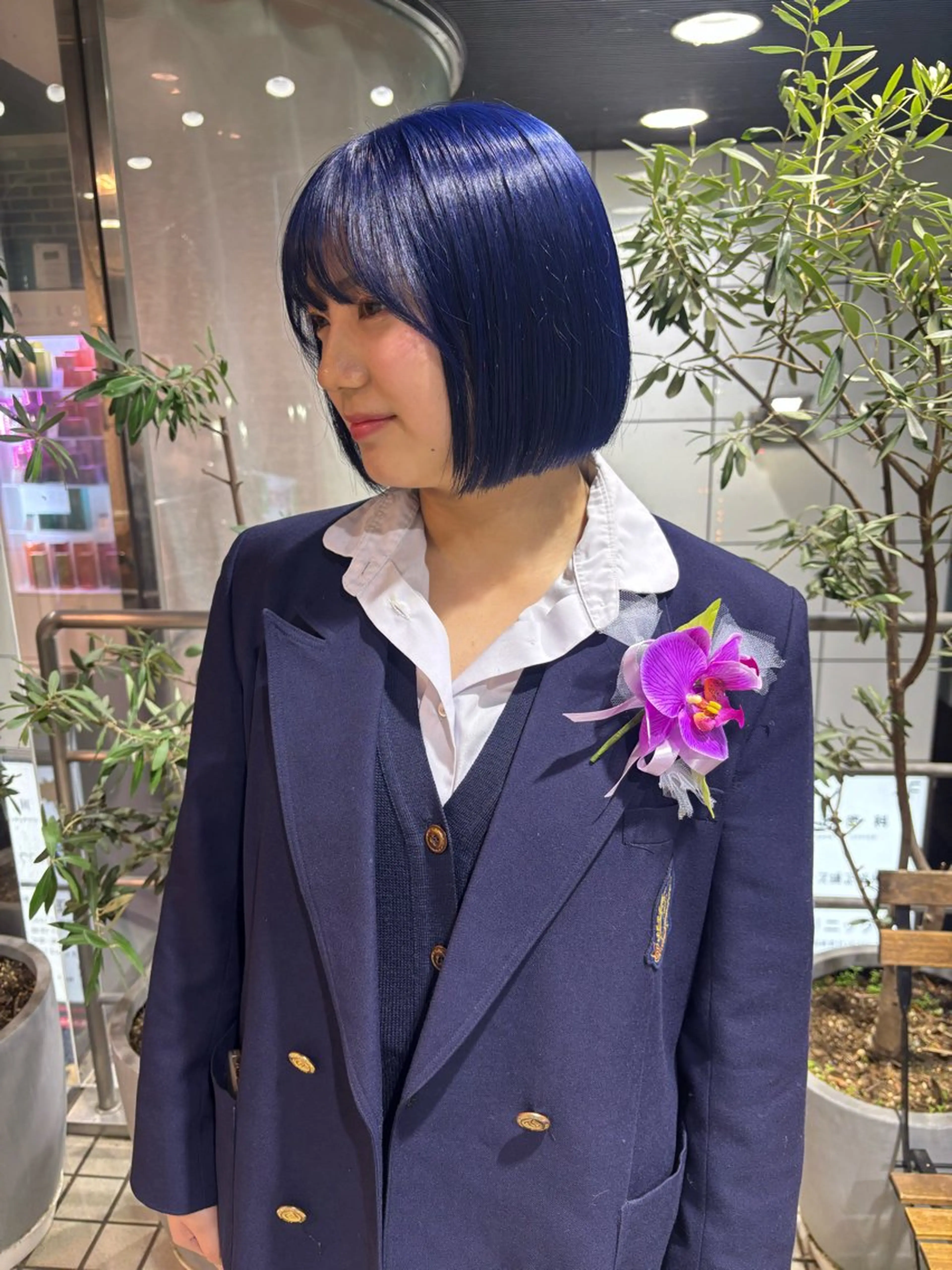 カラー ブリーチ ケアブリーチ ダブルカラー ハイトーンカラー インナーカラー カット サラ艶/ボブカット 🪩💫KAYOのヘアスタイル