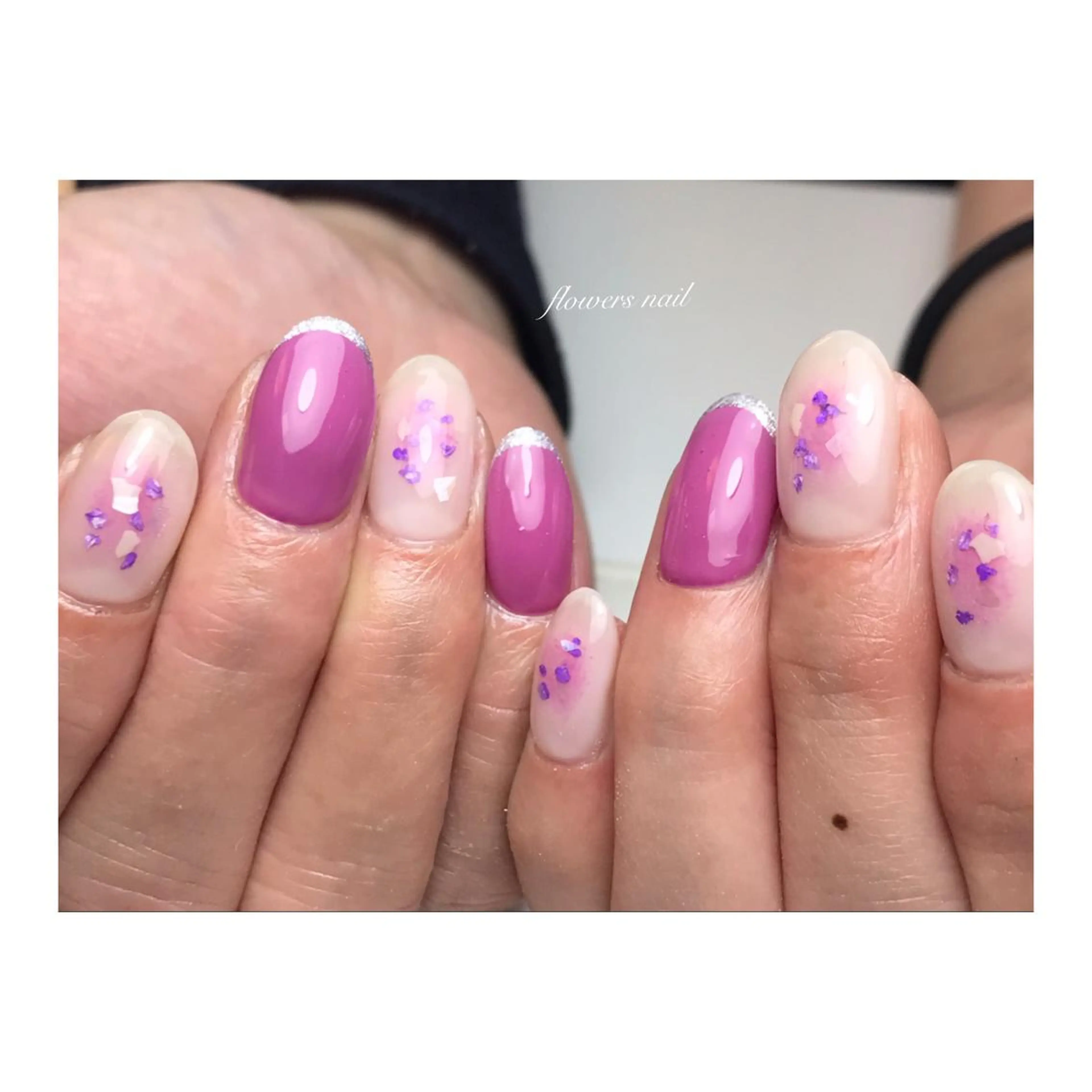 ネイル チークネイル flowers nailのネイルデザイン