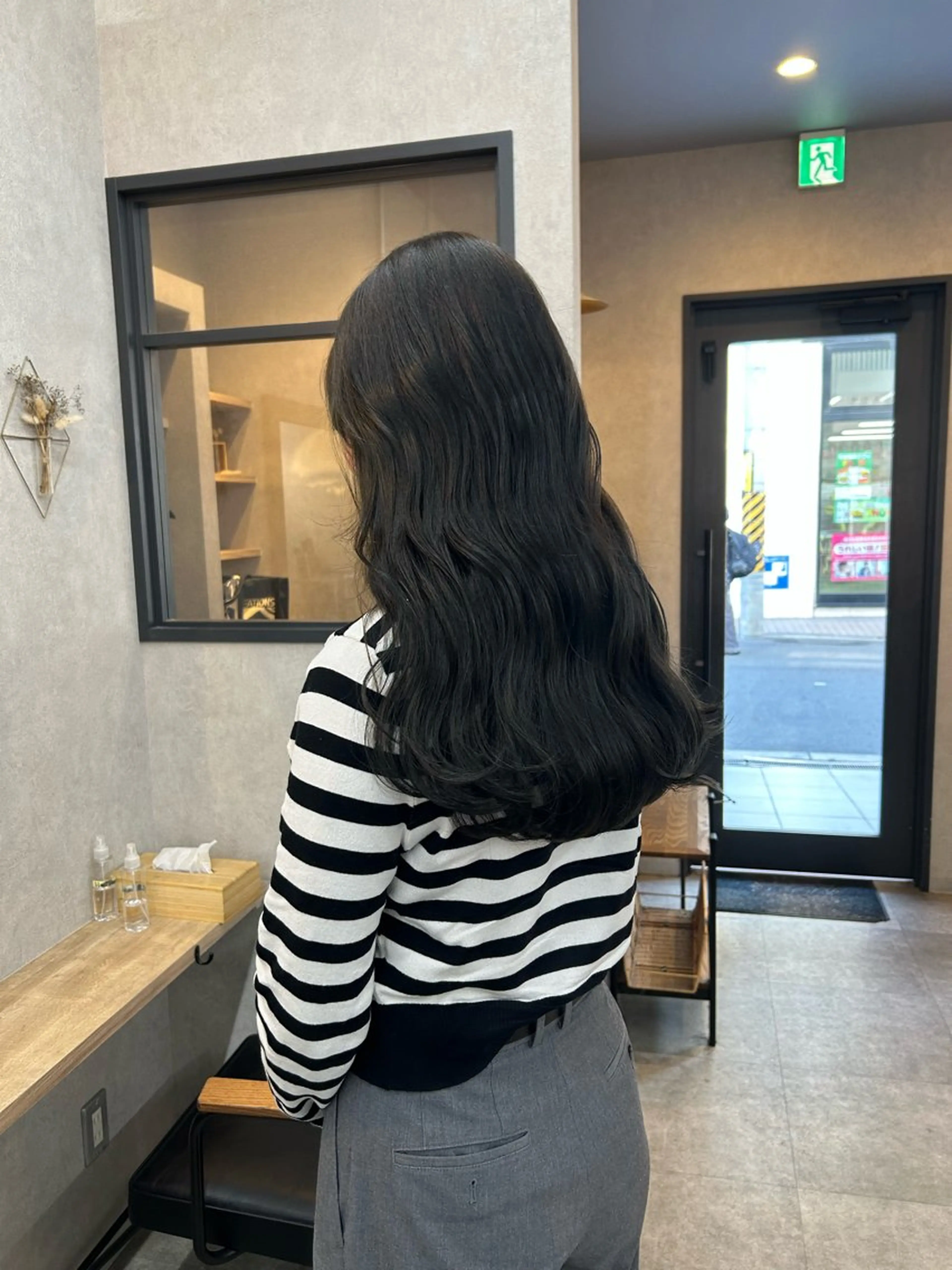 ロング カラー カット ヘアカラー トリートメント いなみね はるきのヘアスタイル