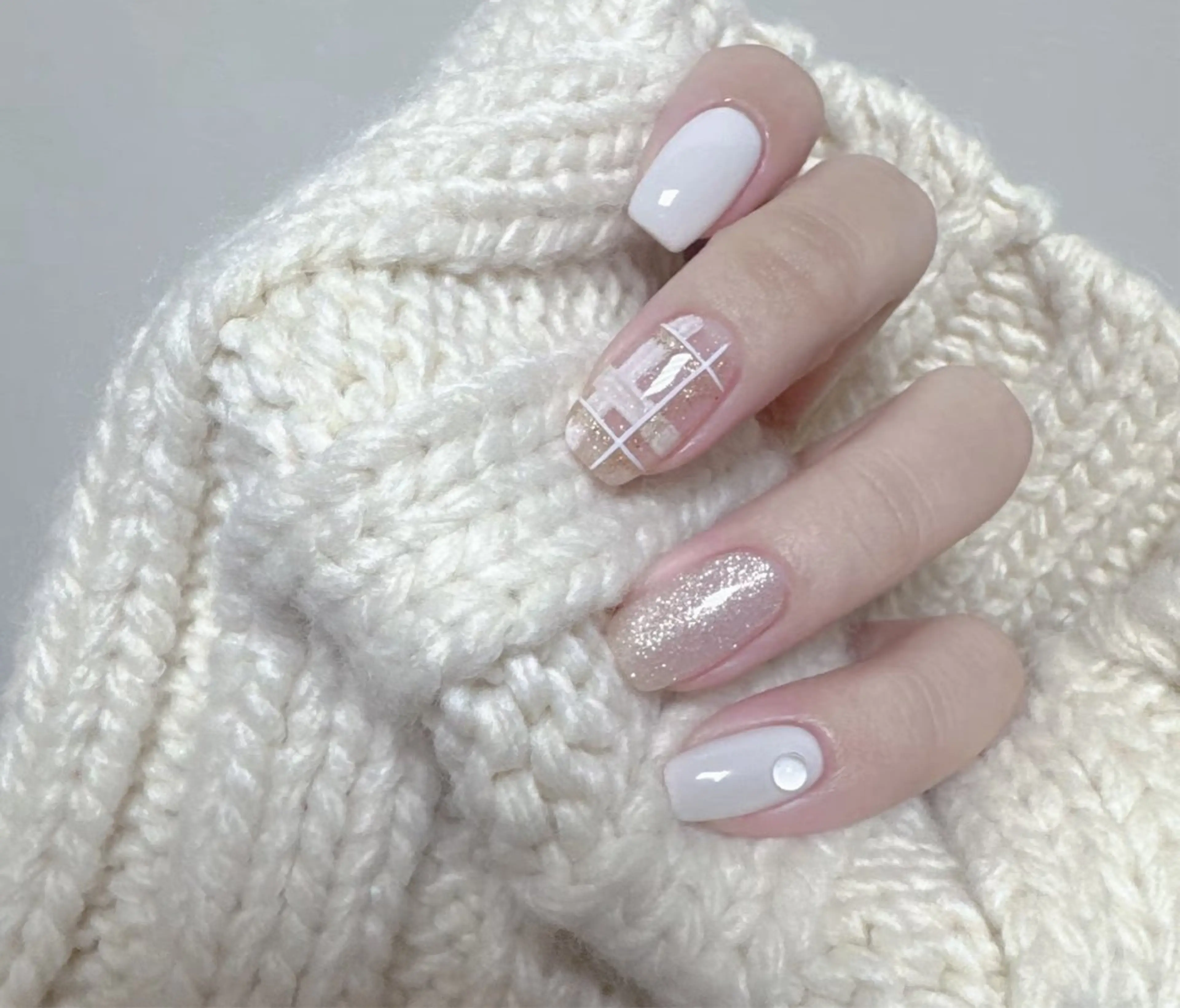 ネイル アートネイル チークネイル 長さ出し フラッシュネイル フットネイル YK Rinのネイルデザイン