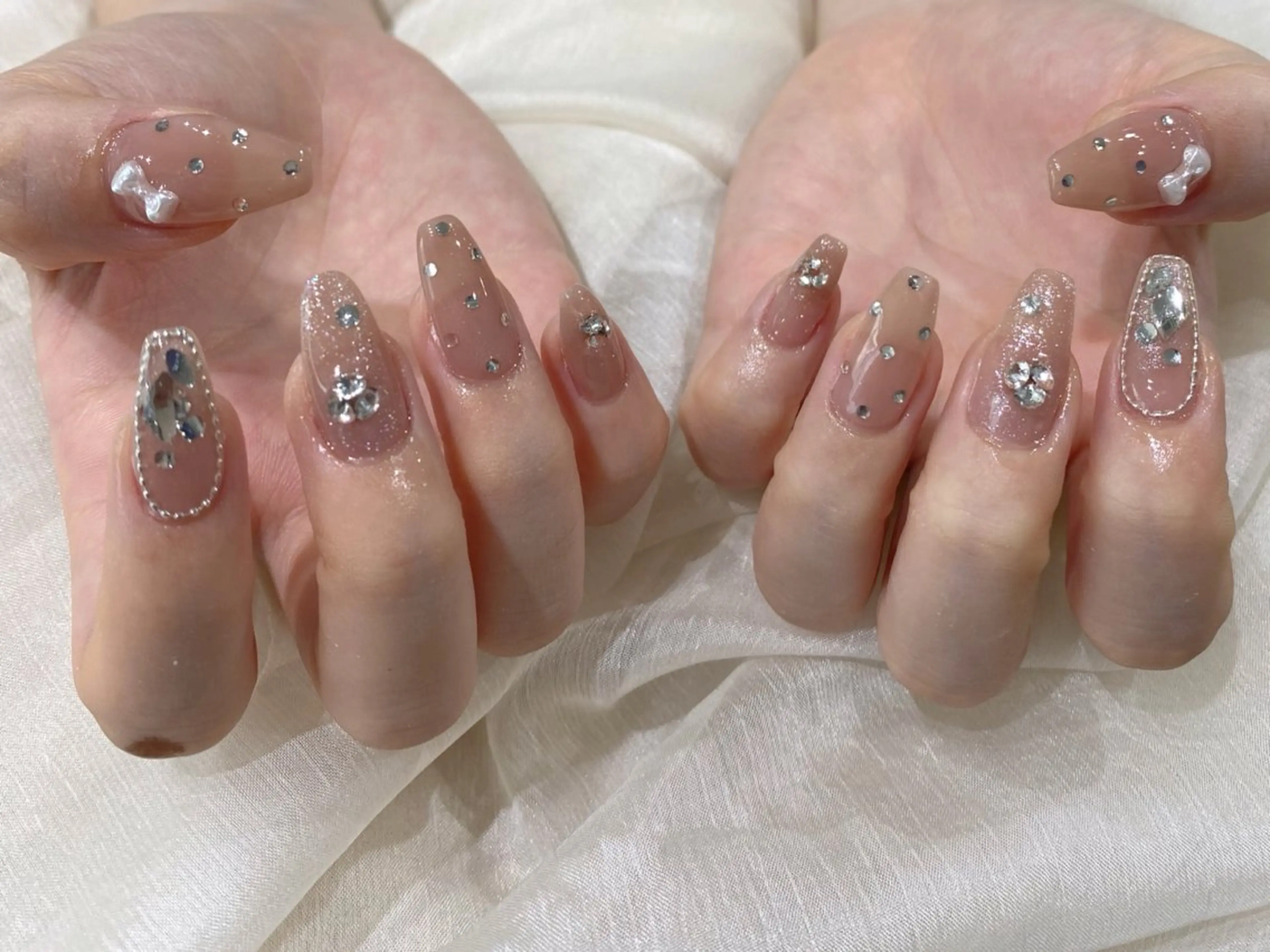 ミディアム ハンドネイル Nail  R💫 naoのネイルデザイン