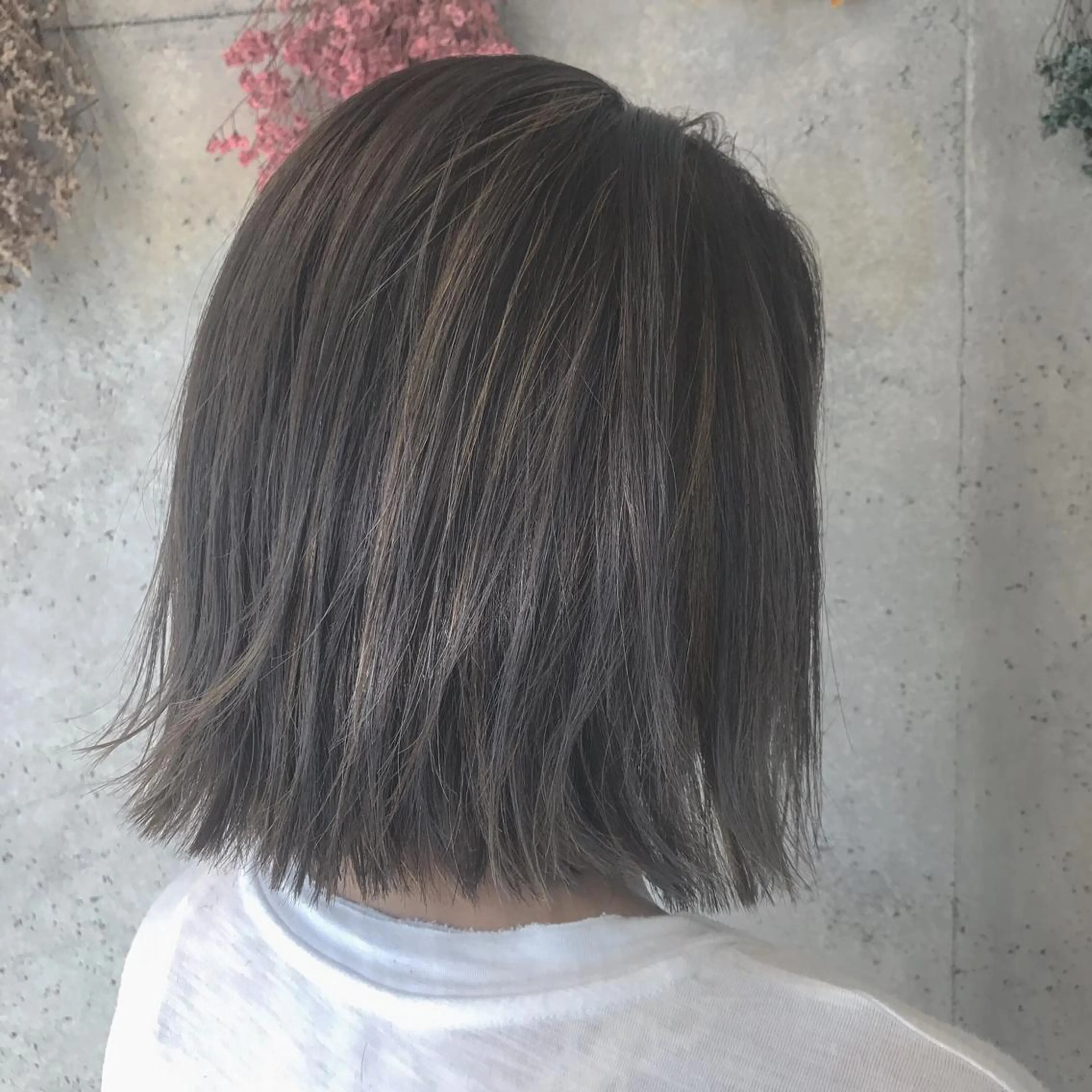 ミディアム カラー にった みずきのヘアスタイル