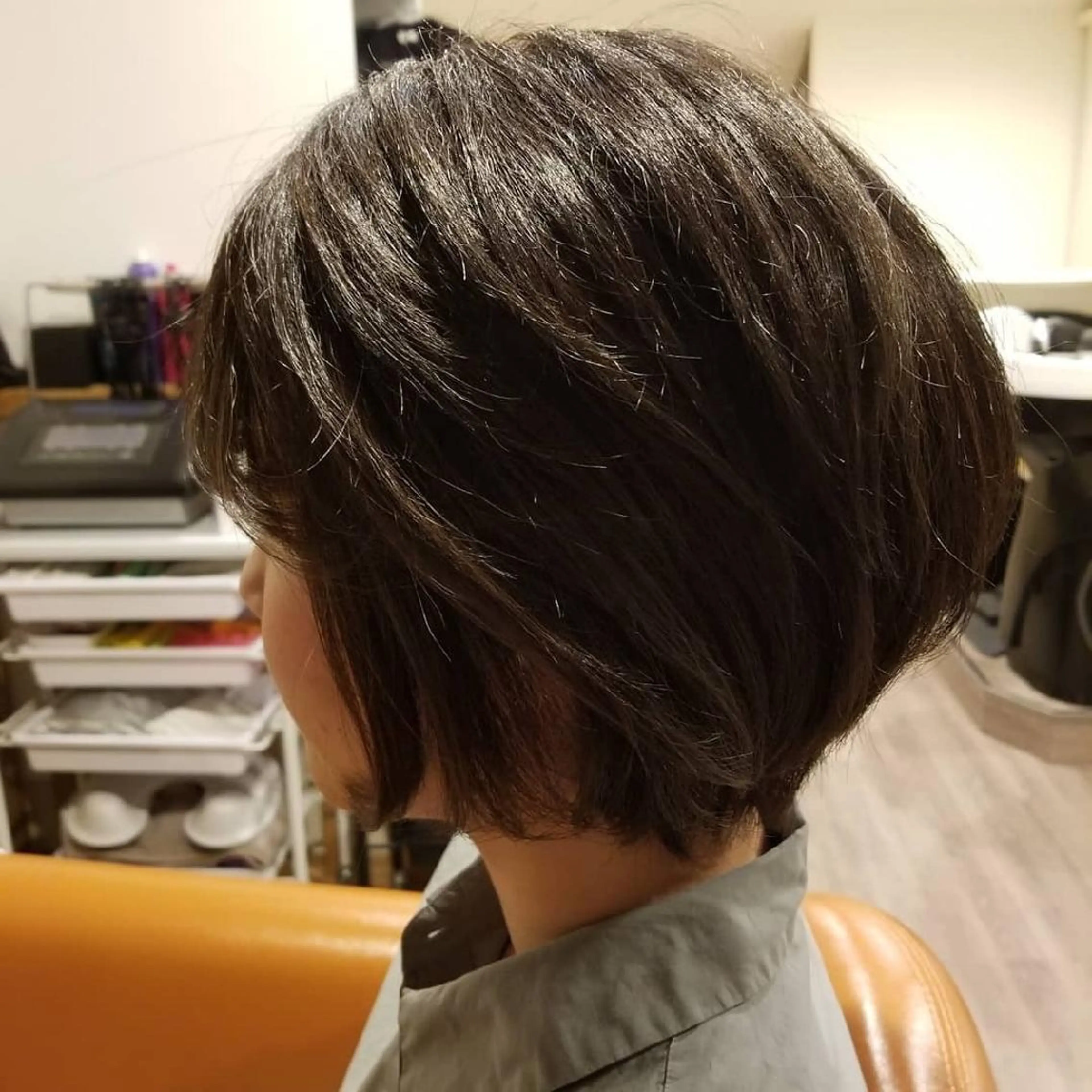 ショート カラー アディクシーカラー バレイヤージュ イルミナカラー 外国人風カラー レイヤーカット ヘアカラー spa hair  ark 富井直美のヘアスタイル