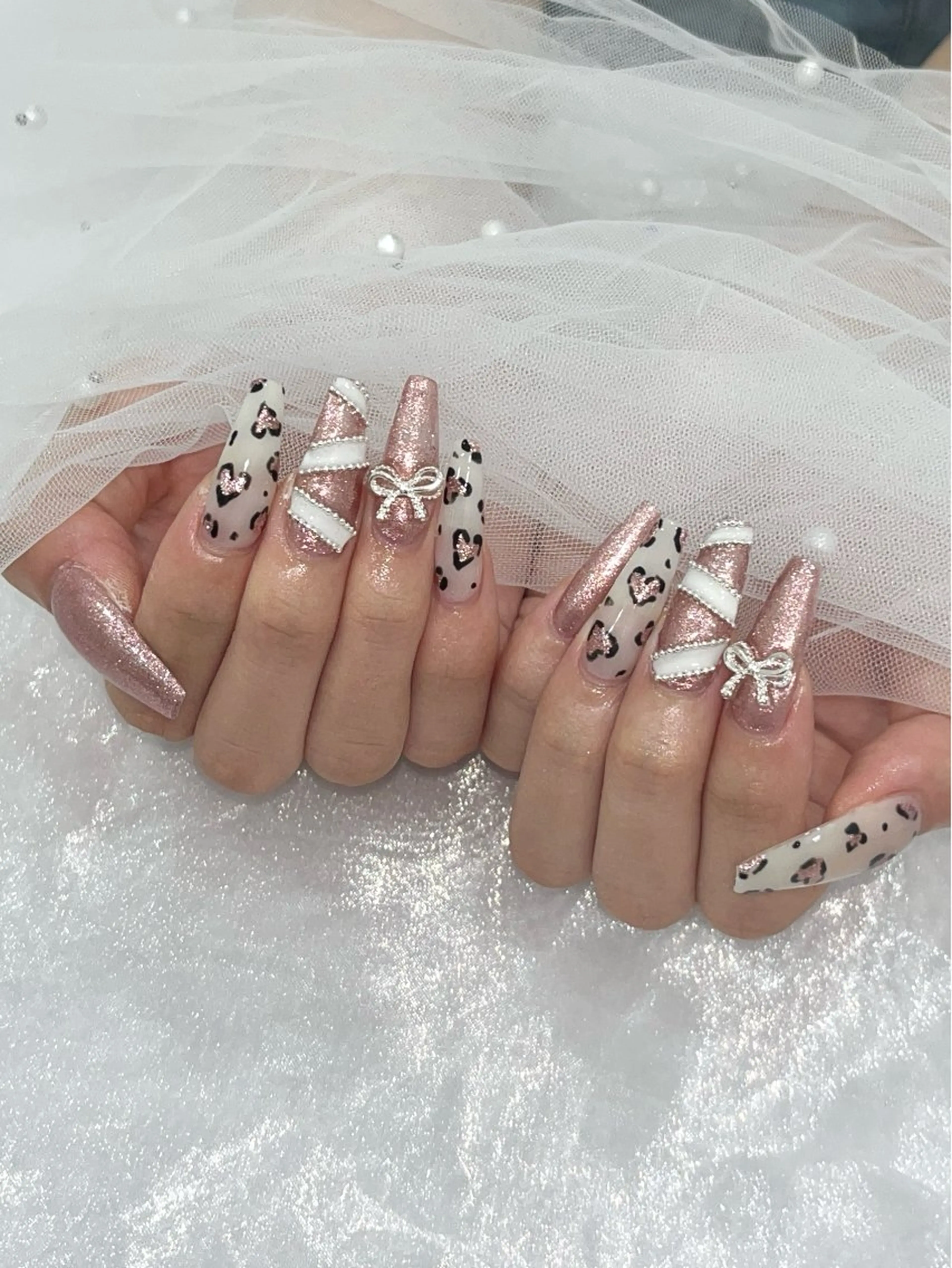 ネイル AKARI🎀 京橋nail&eyeのネイルデザイン