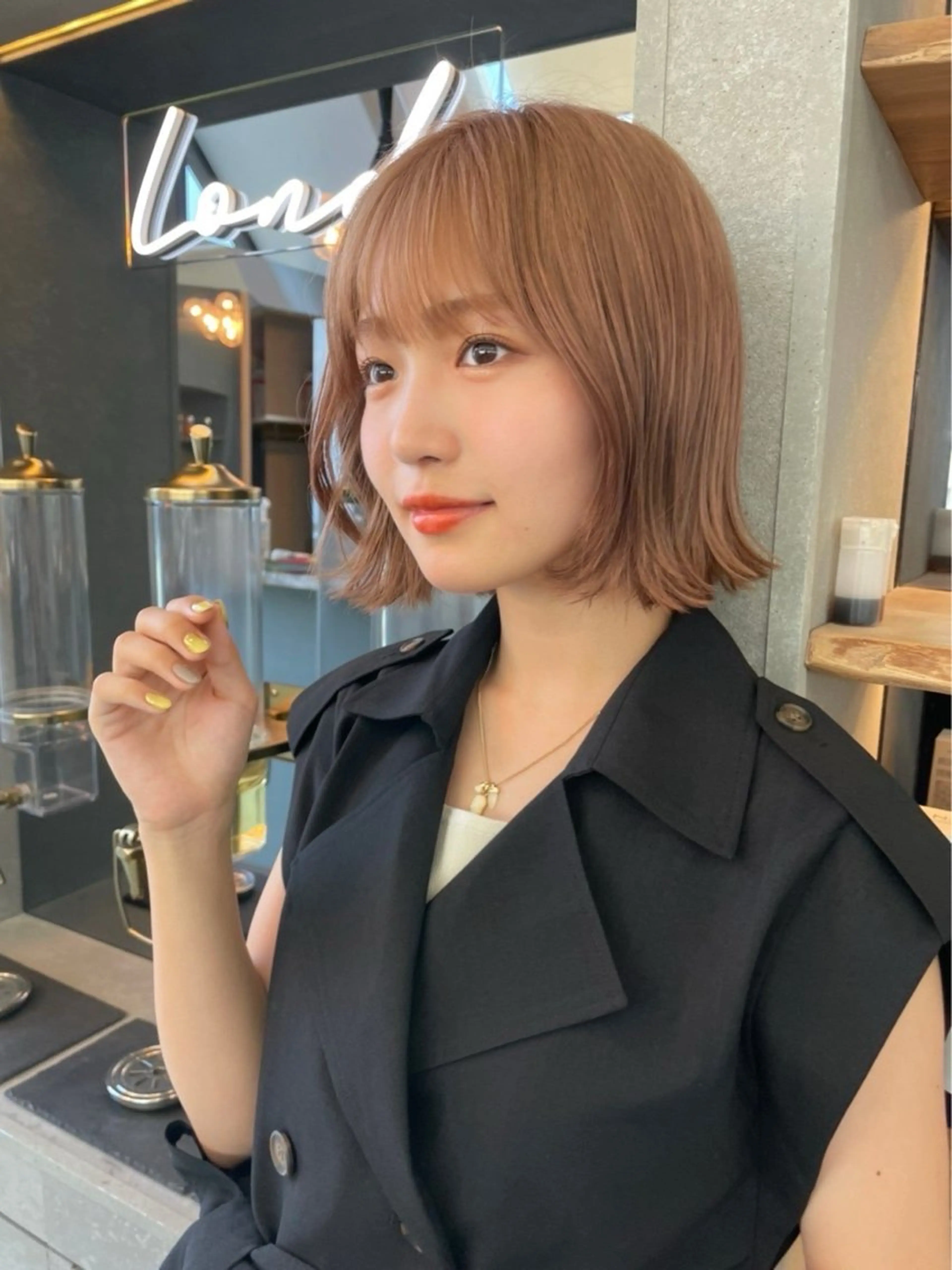 ミディアム ボブ くびれヘア COALL nex the salon所属・Riria✨ レイヤーカットのヘアスタイル