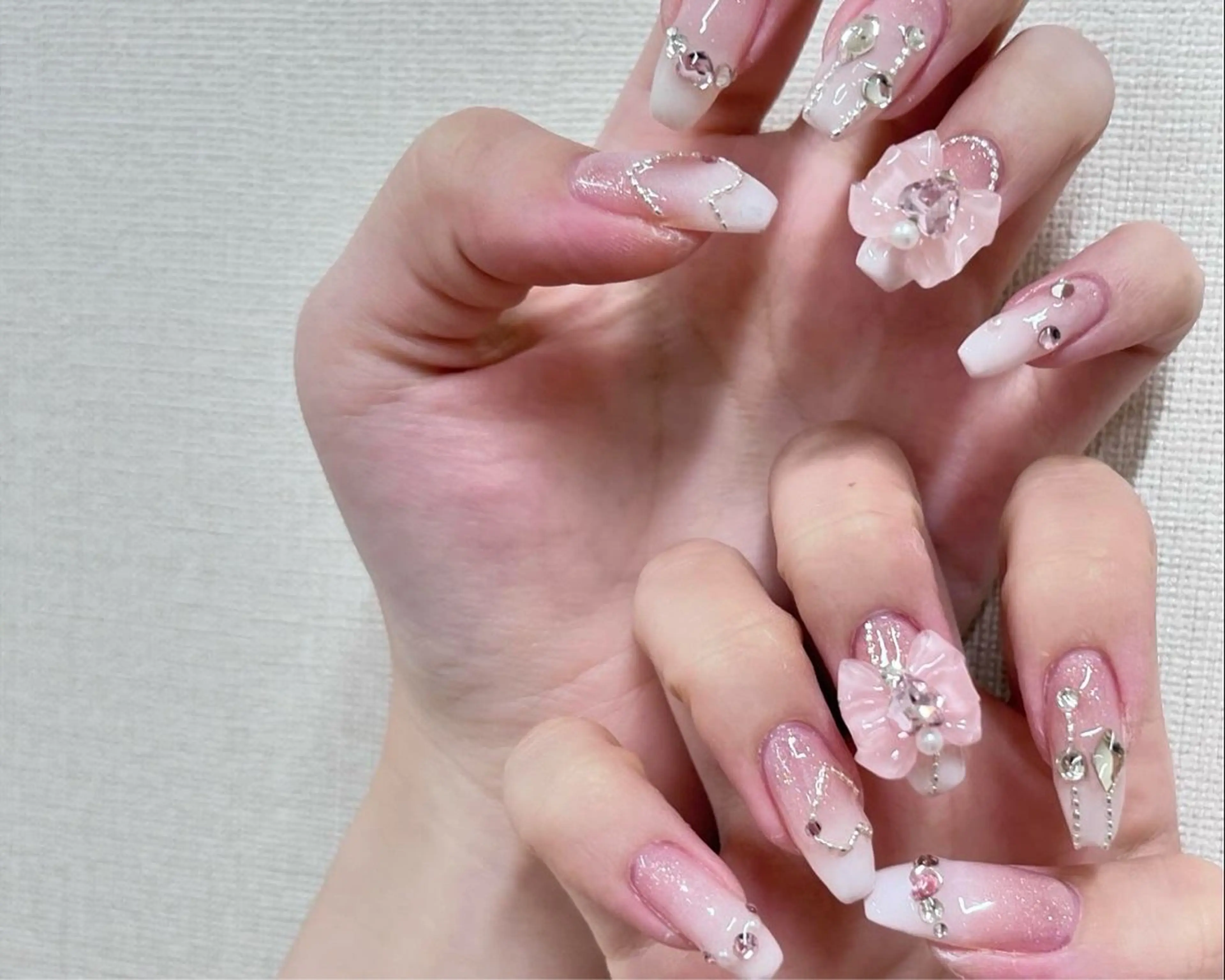 ネイル ハンドネイル ToliyDeliy akemiのネイルデザイン