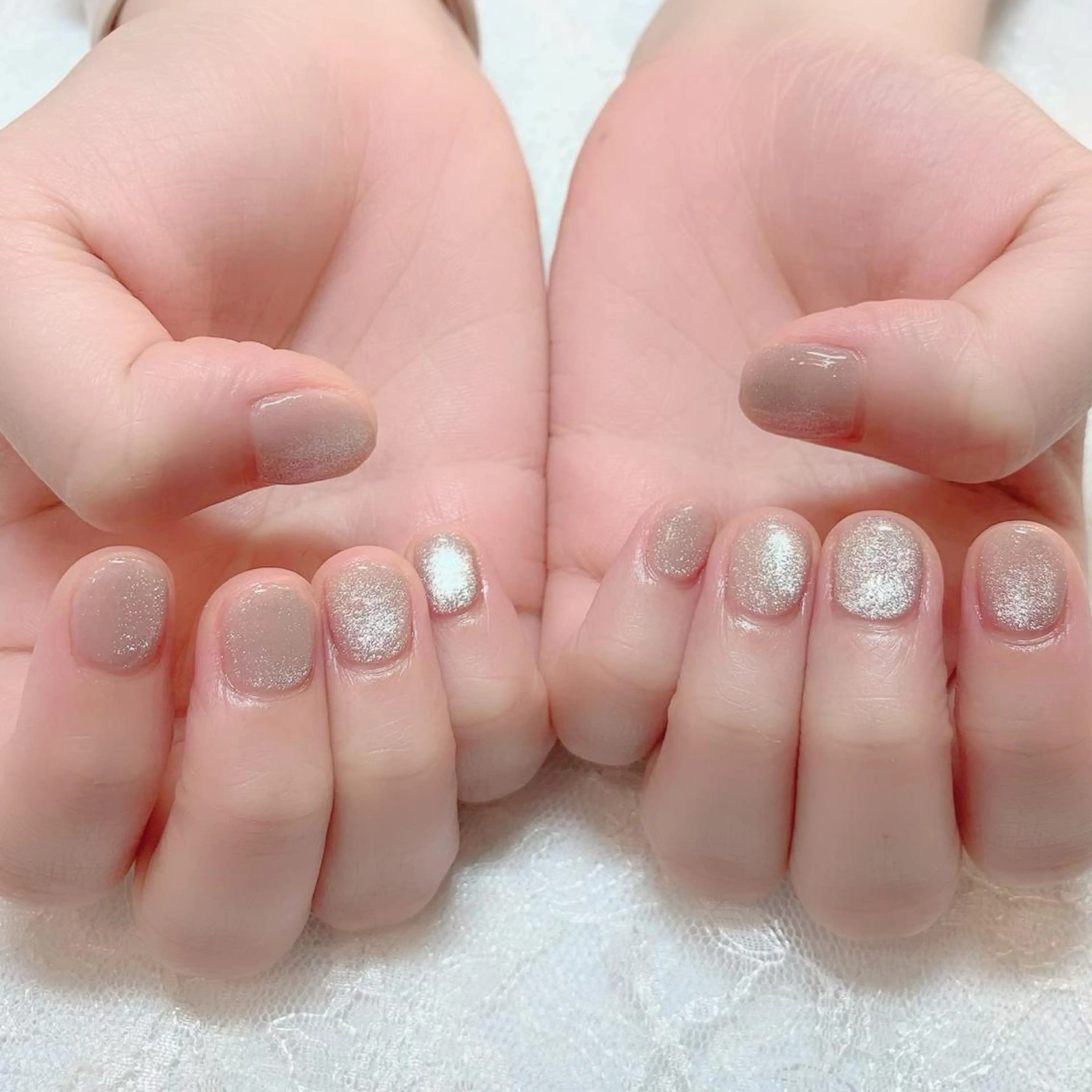 ネイル マグネットネイル ピンク ピンクベージュ ハンドネイル aoinail所属・aoi nailのネイルデザイン