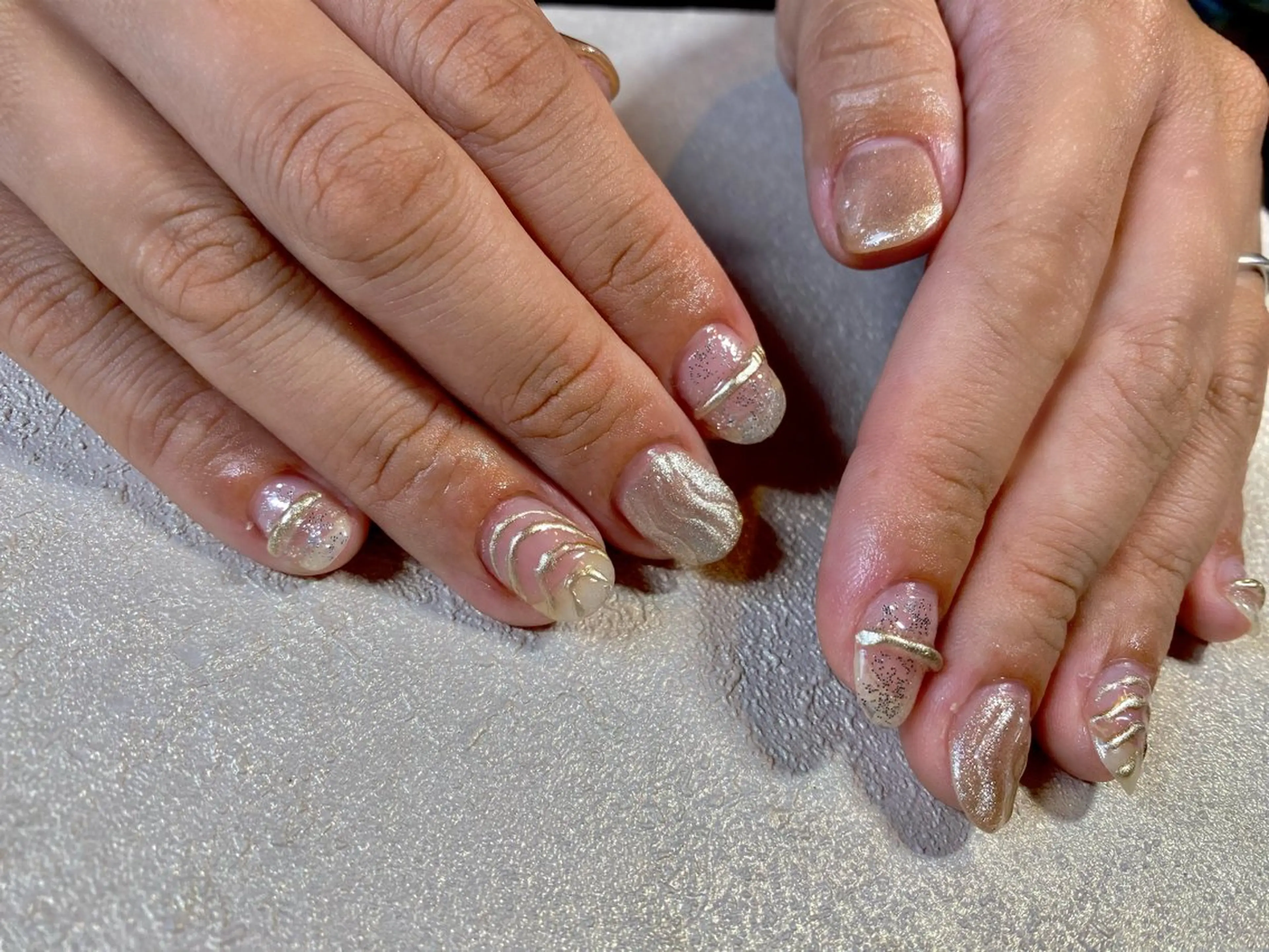 ネイル デコパーツが得意♪ ネイル/眉毛/エステの眉毛・アイブロウイメージ