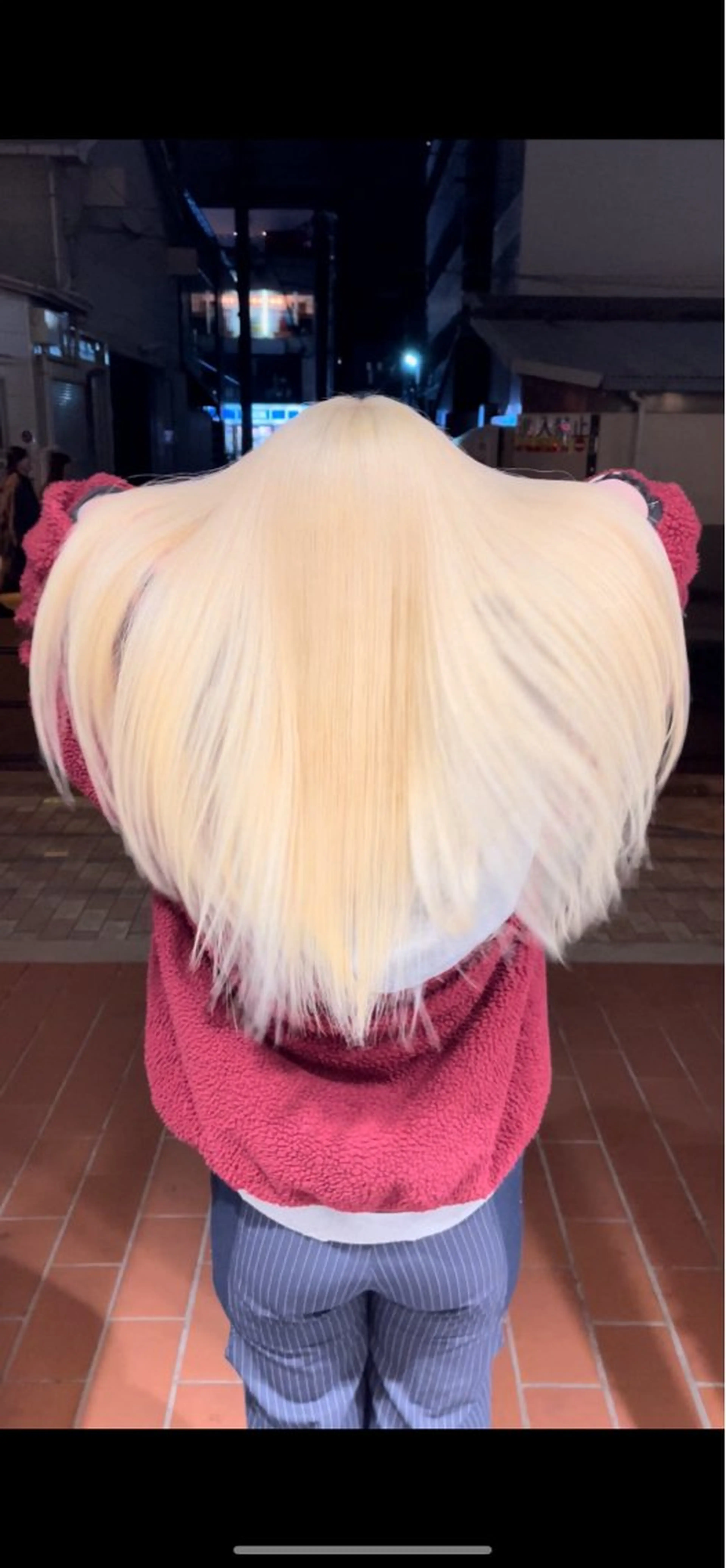 ロング カラー ベージュカラー ブリーチ 抜きっぱなしブロンド ブロンド ハイトーンカラー ヘアカラー 福山 晴香のヘアスタイル