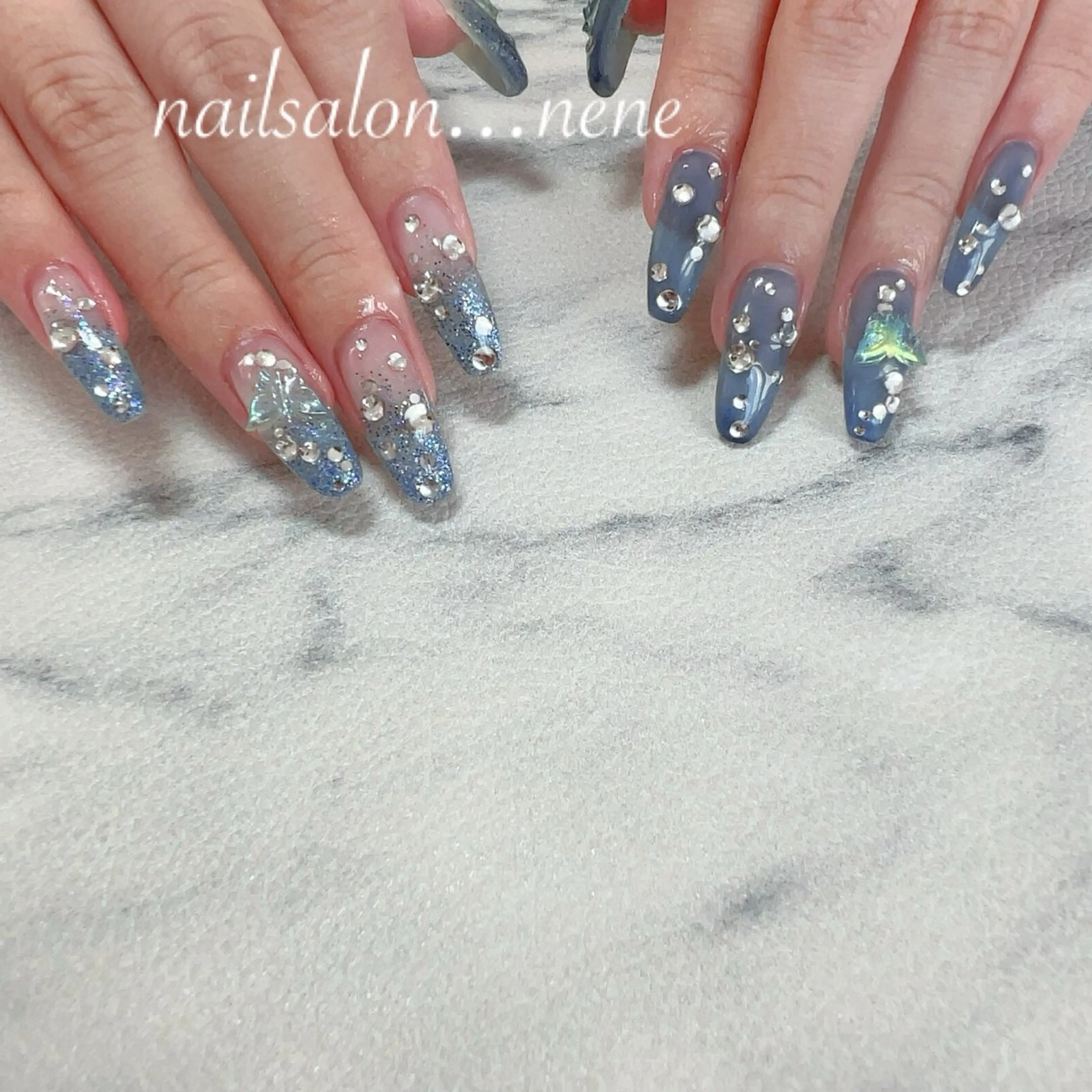 ネイル キラキラネイル nailsalon ...neneのネイルデザイン