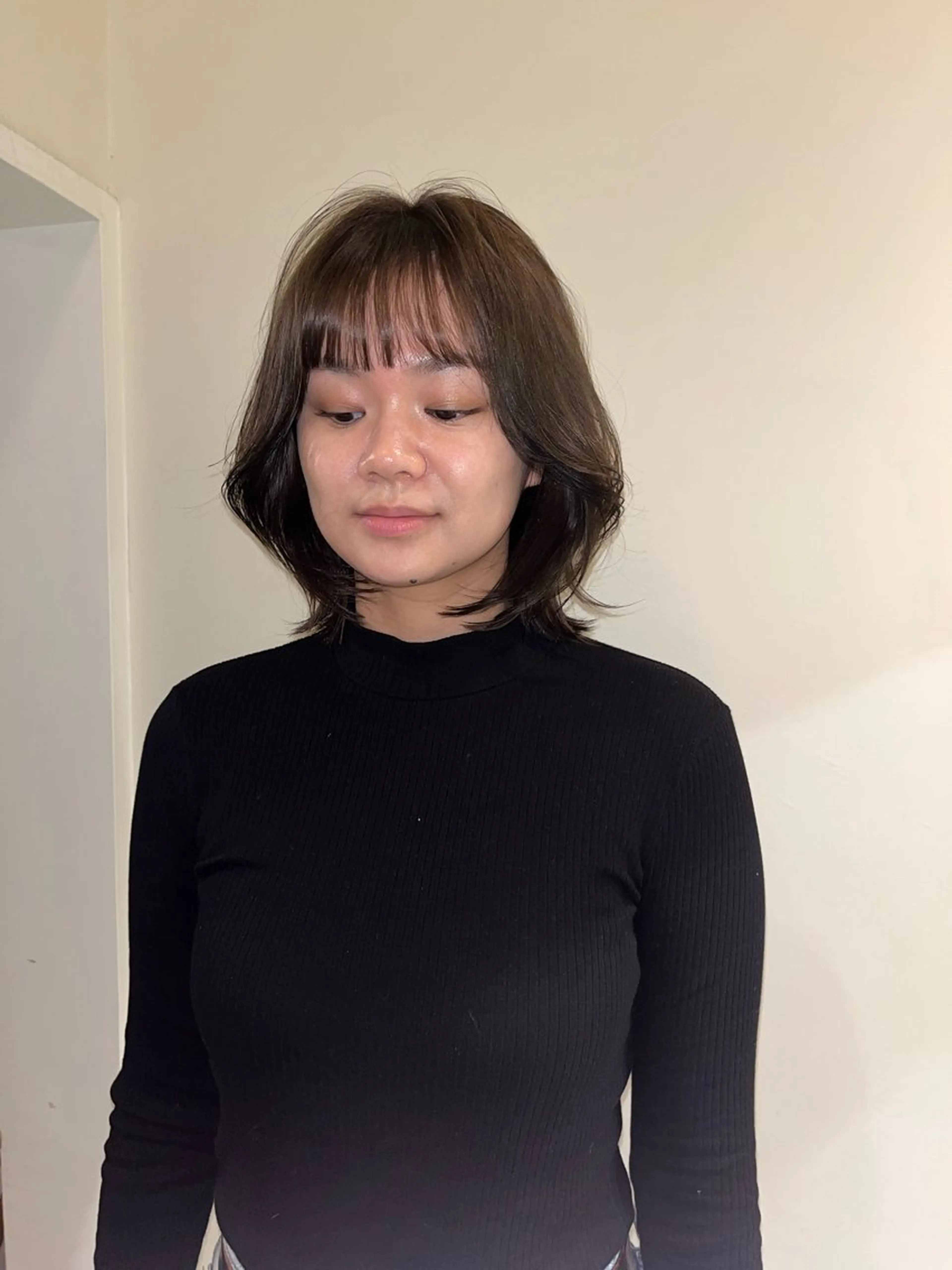 ミディアム カラー カット ヘアカラー パーマ 縮毛矯正 トリートメント エクステ ヘッドスパ ヘアセット 🦮shiori アイドルオタク🦮のヘアスタイル