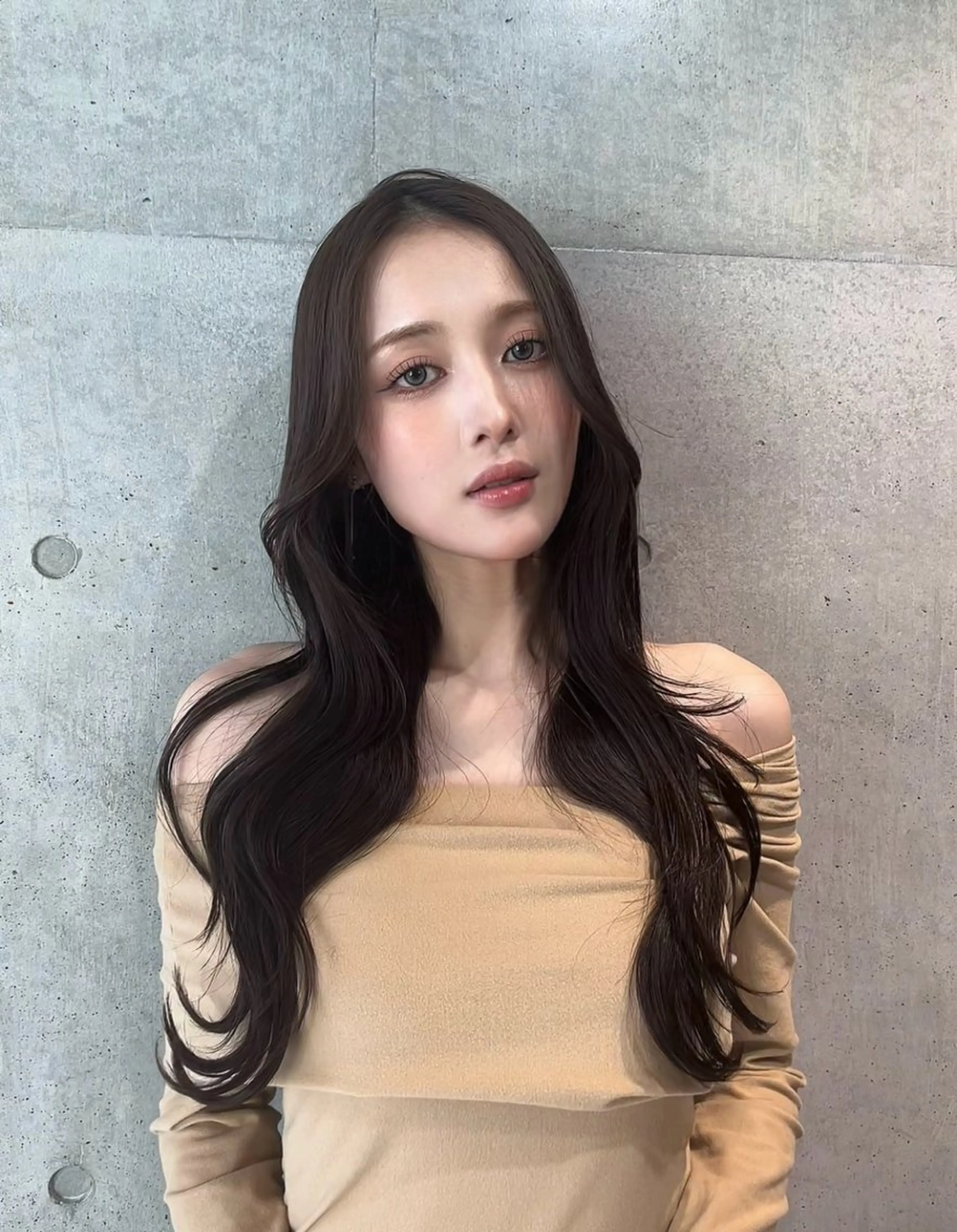 セミロング カラー カット ヘアカラー トリートメント 🌫️大人韓国ヘア 🌫️naoyaのヘアスタイル