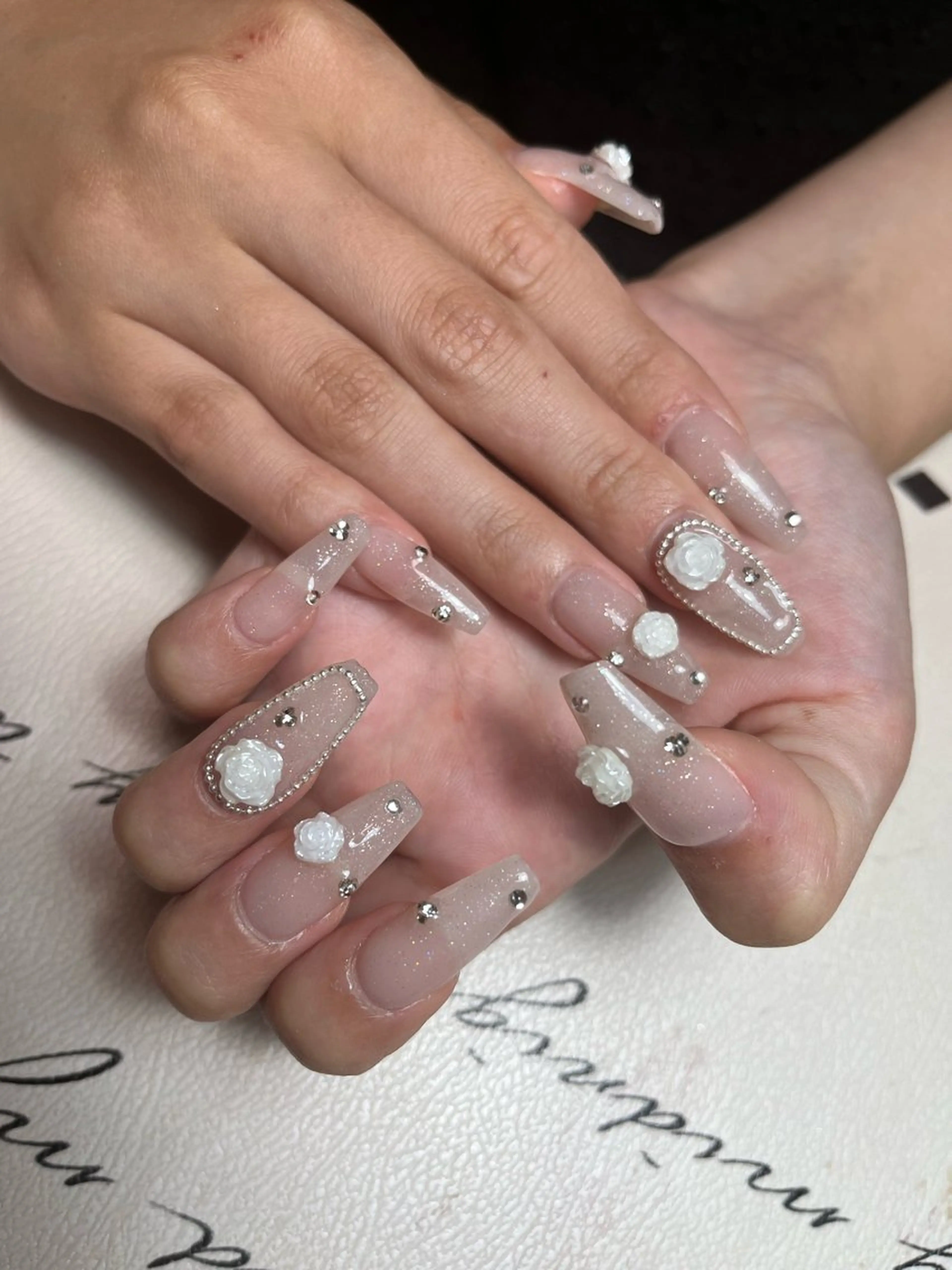 ネイル ハンドネイル LULU Nail salonみどりのネイルデザイン