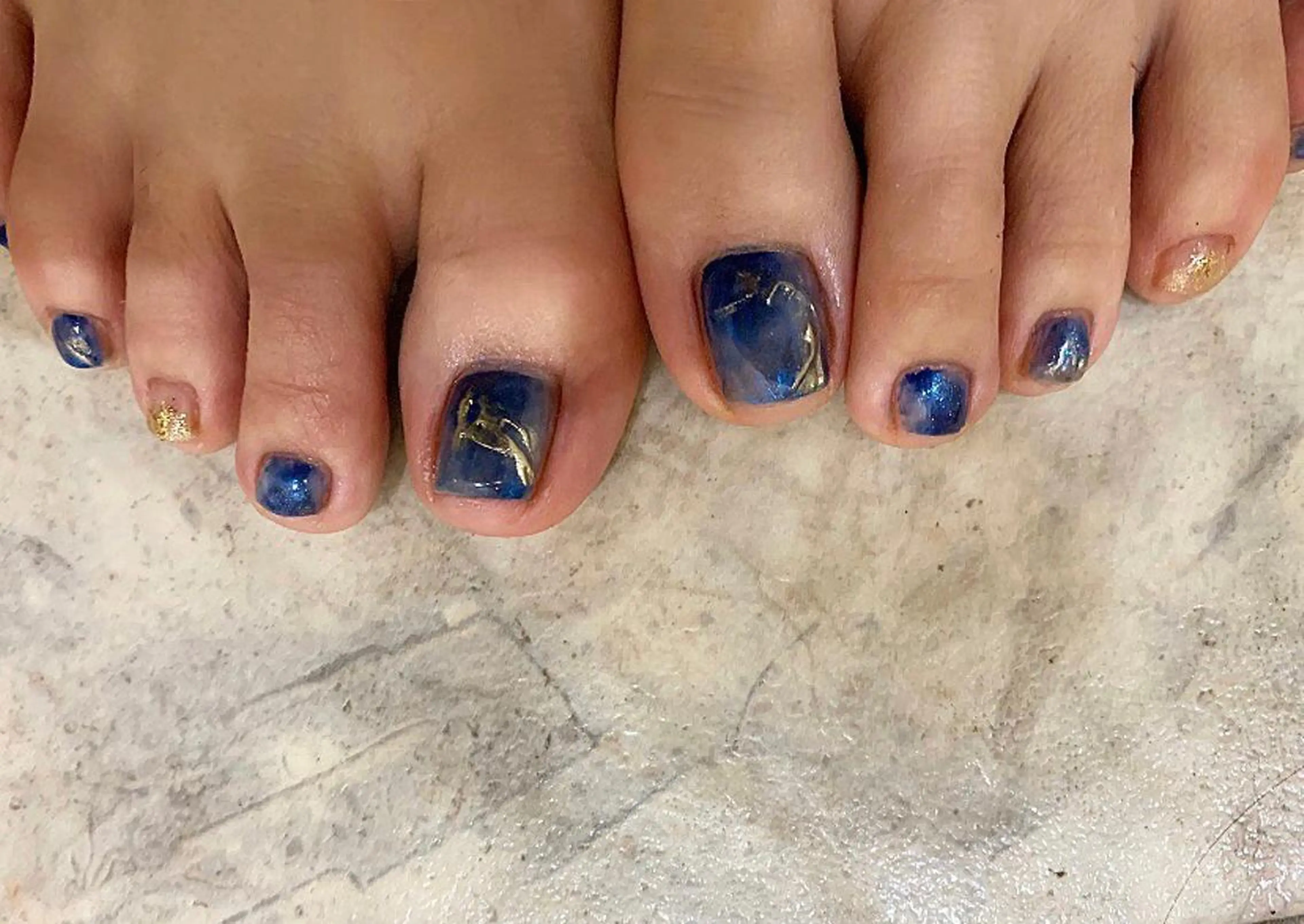 ネイル ニュアンスネイル ストーンネイル Hair＆Esthe＆Nail　Garden所属・Garden Takeuchiのネイルデザイン