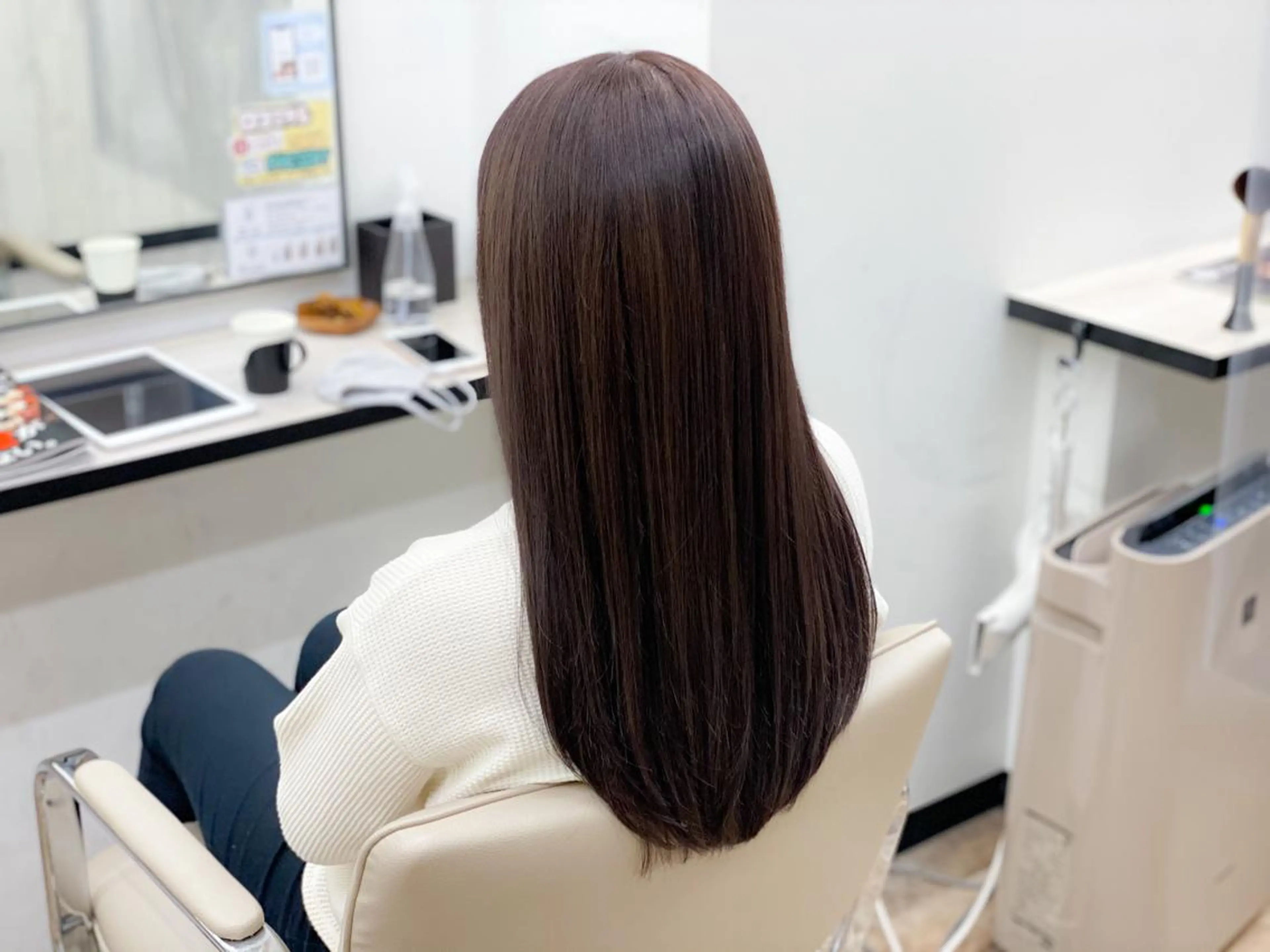 ロング カラー louwe 武藤幸世のヘアスタイル
