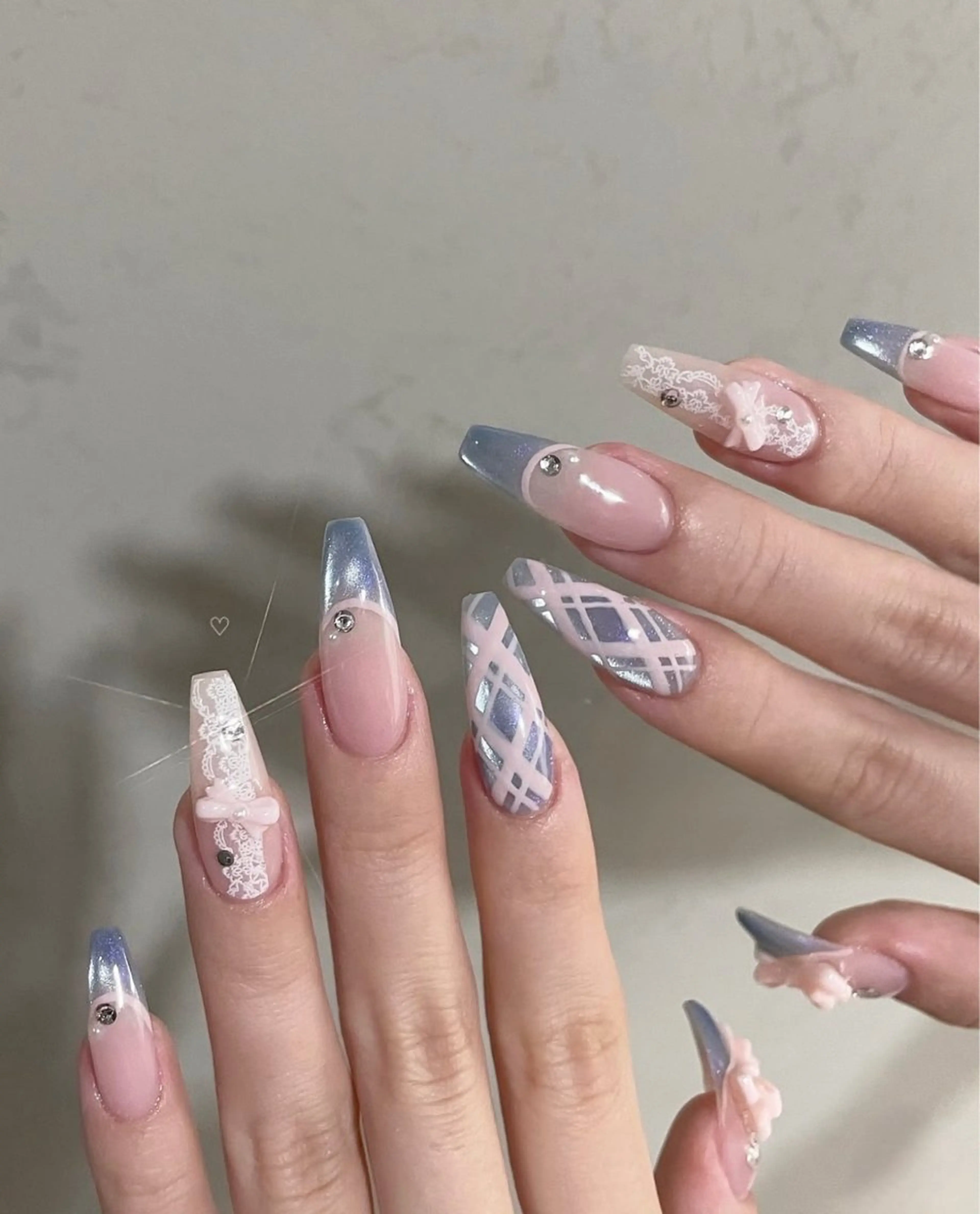 ネイル アートネイル ジェルネイル ネイルチップ ハンドネイル Rin Rin TA Nailのネイルデザイン