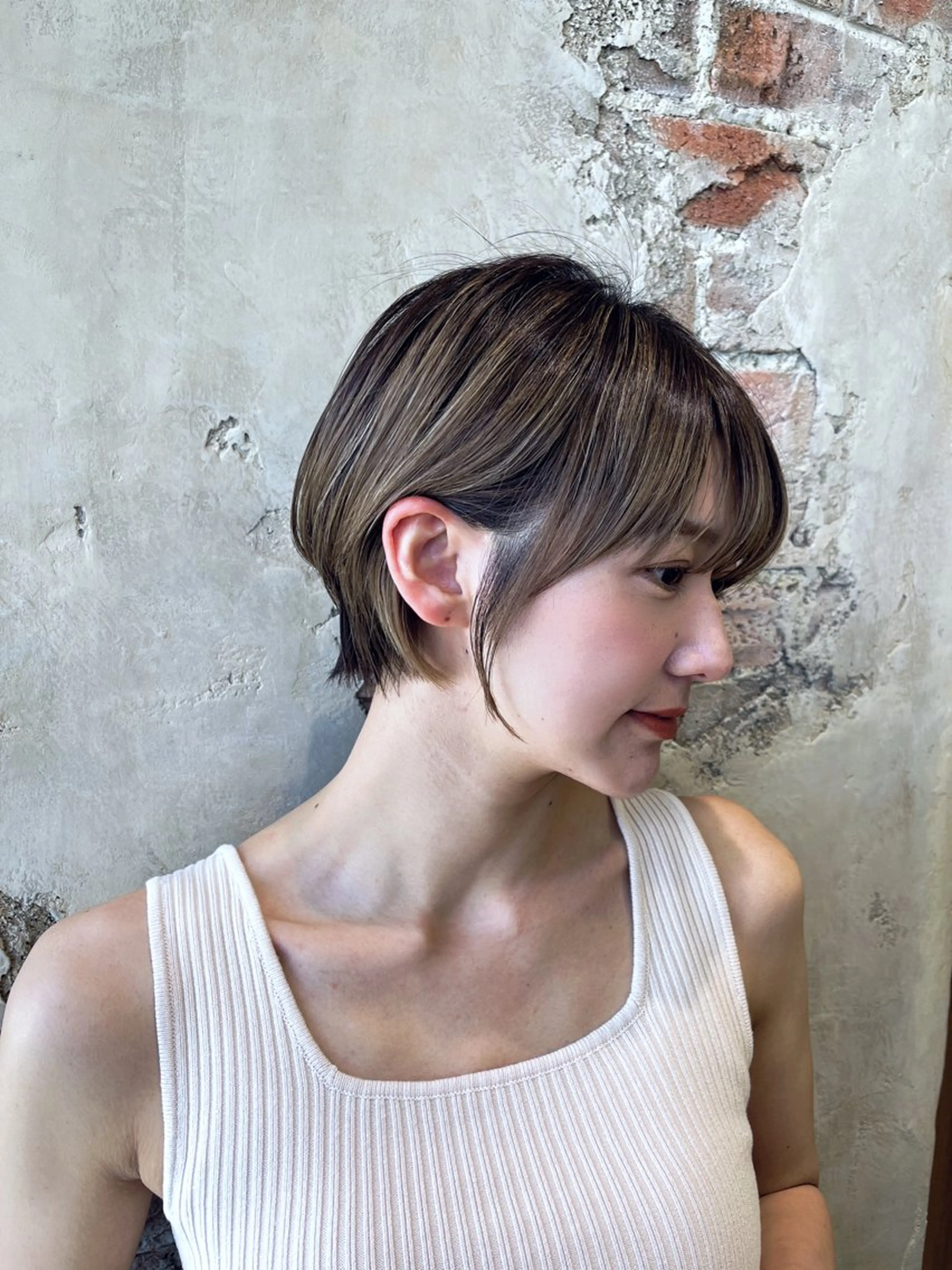 ショート 顔まわりカット 前髪カット安井楽人のヘアスタイル