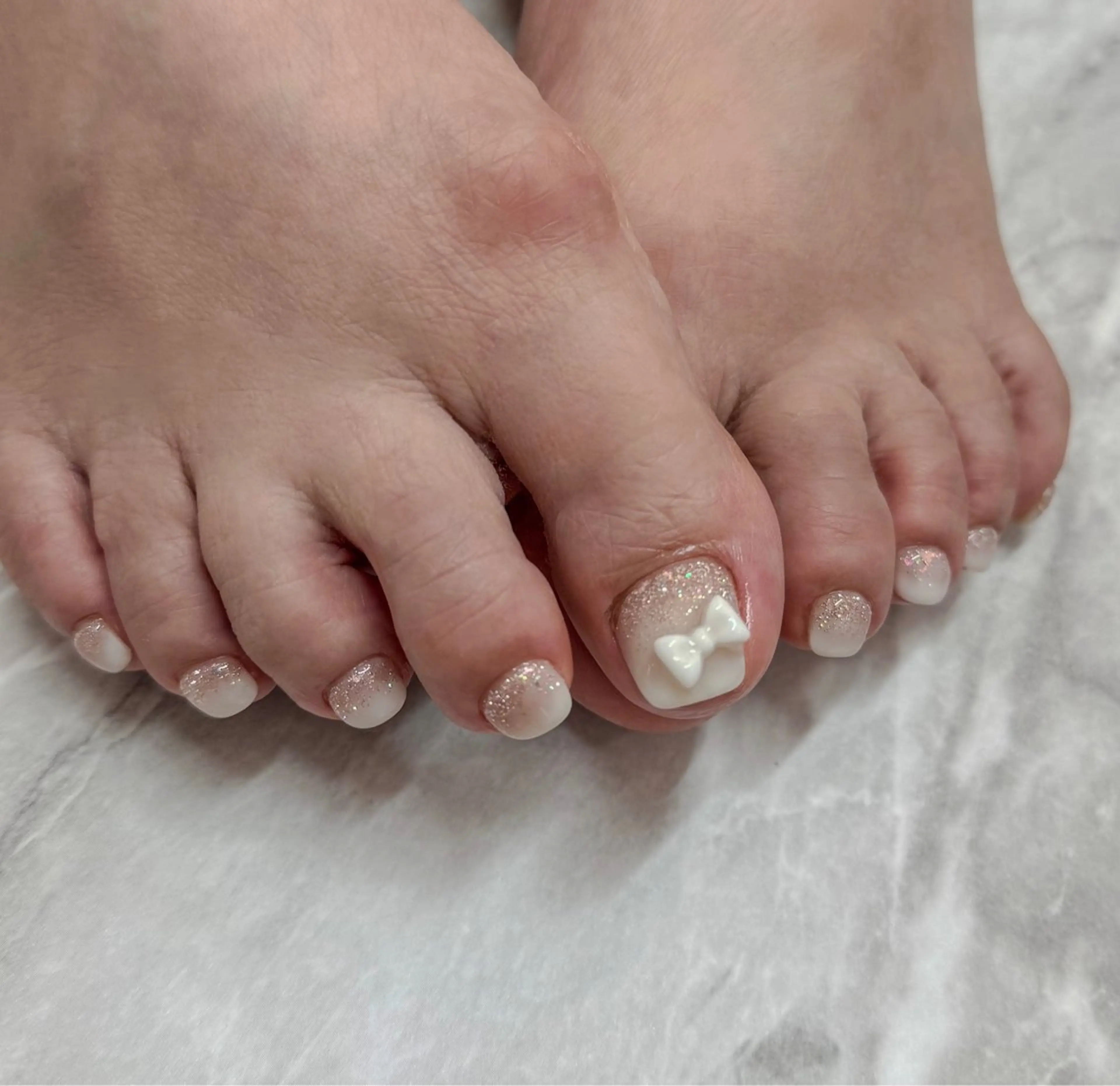 ネイル フットネイル num-fi Aiのネイルデザイン