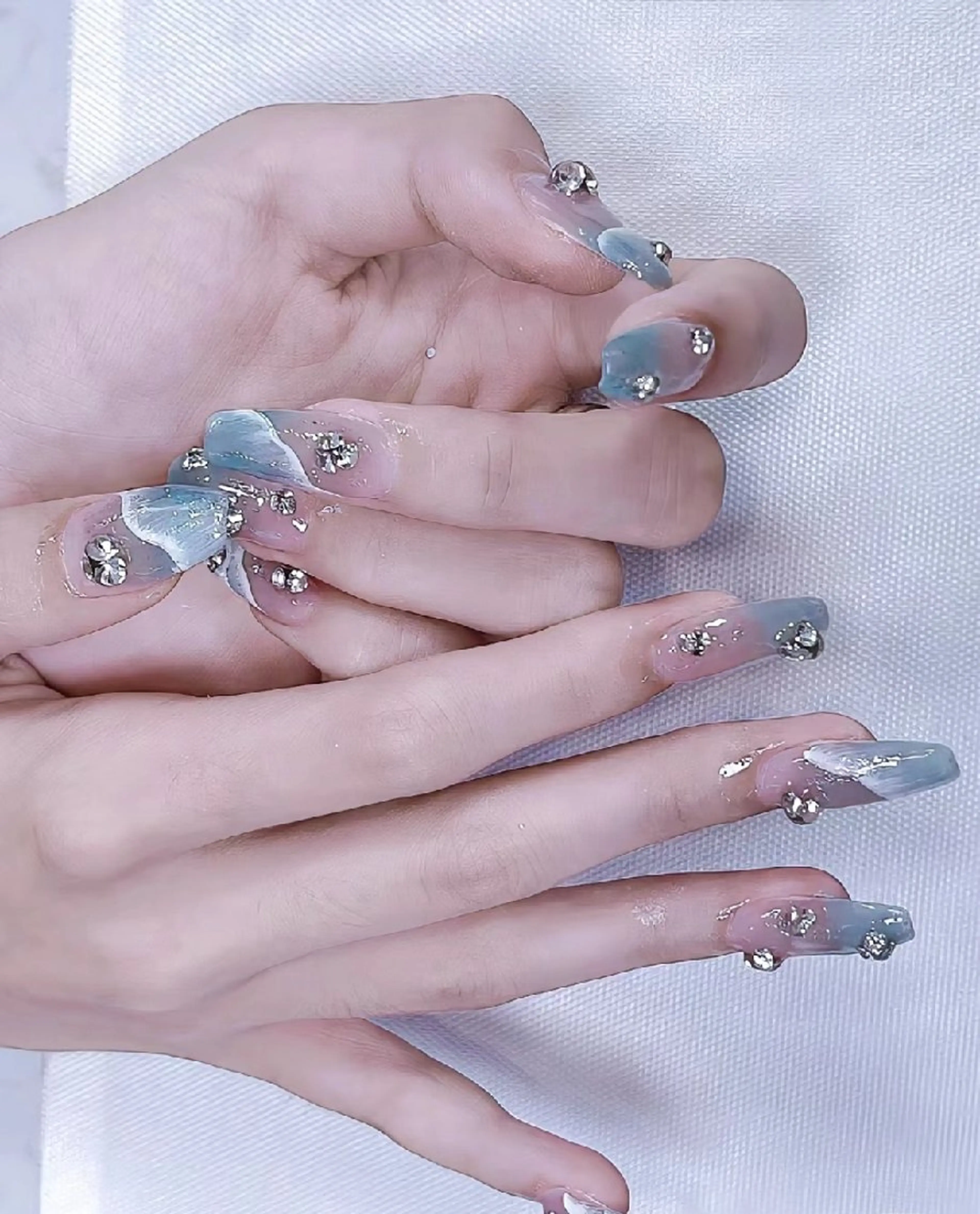 ネイル THE ONE栄店所属・Theone栄店 川原のネイルデザイン