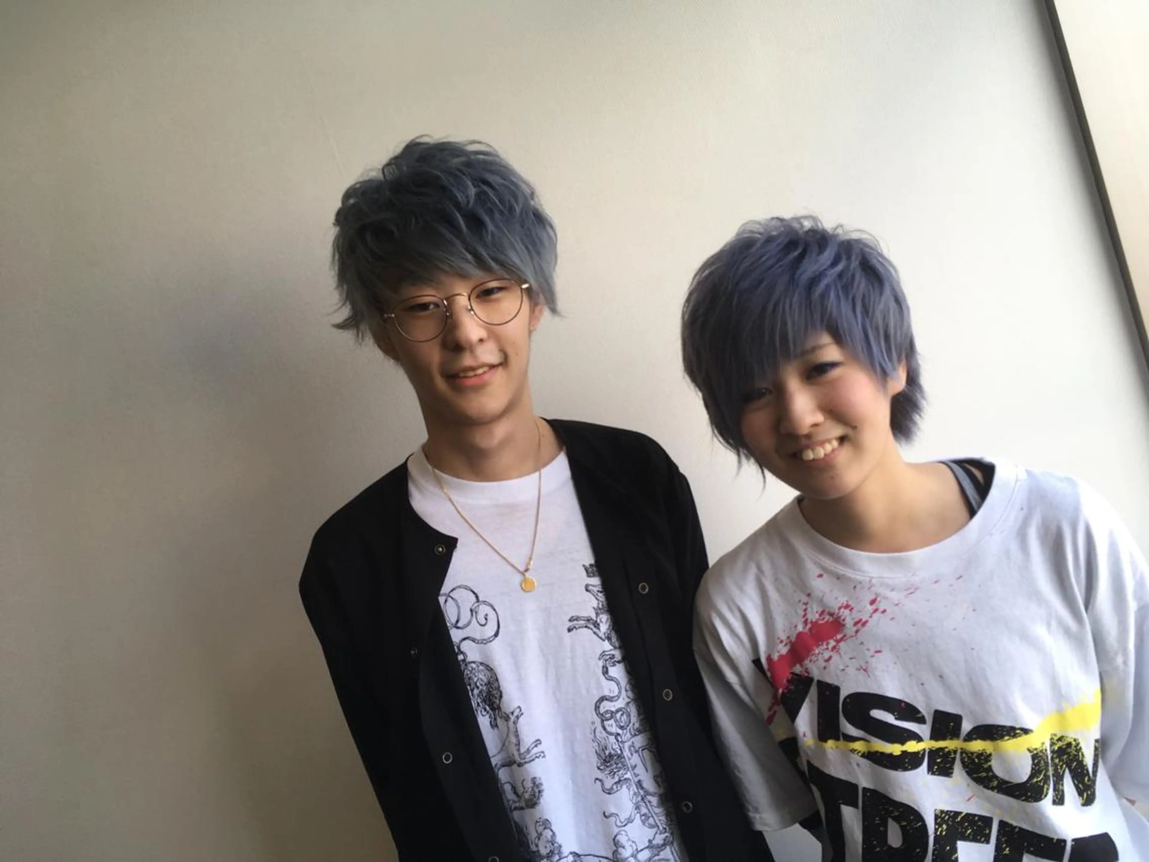 ショート カラー graxi'    グラシー所属・ブリーチ/ハイトーン SERINAのヘアスタイル