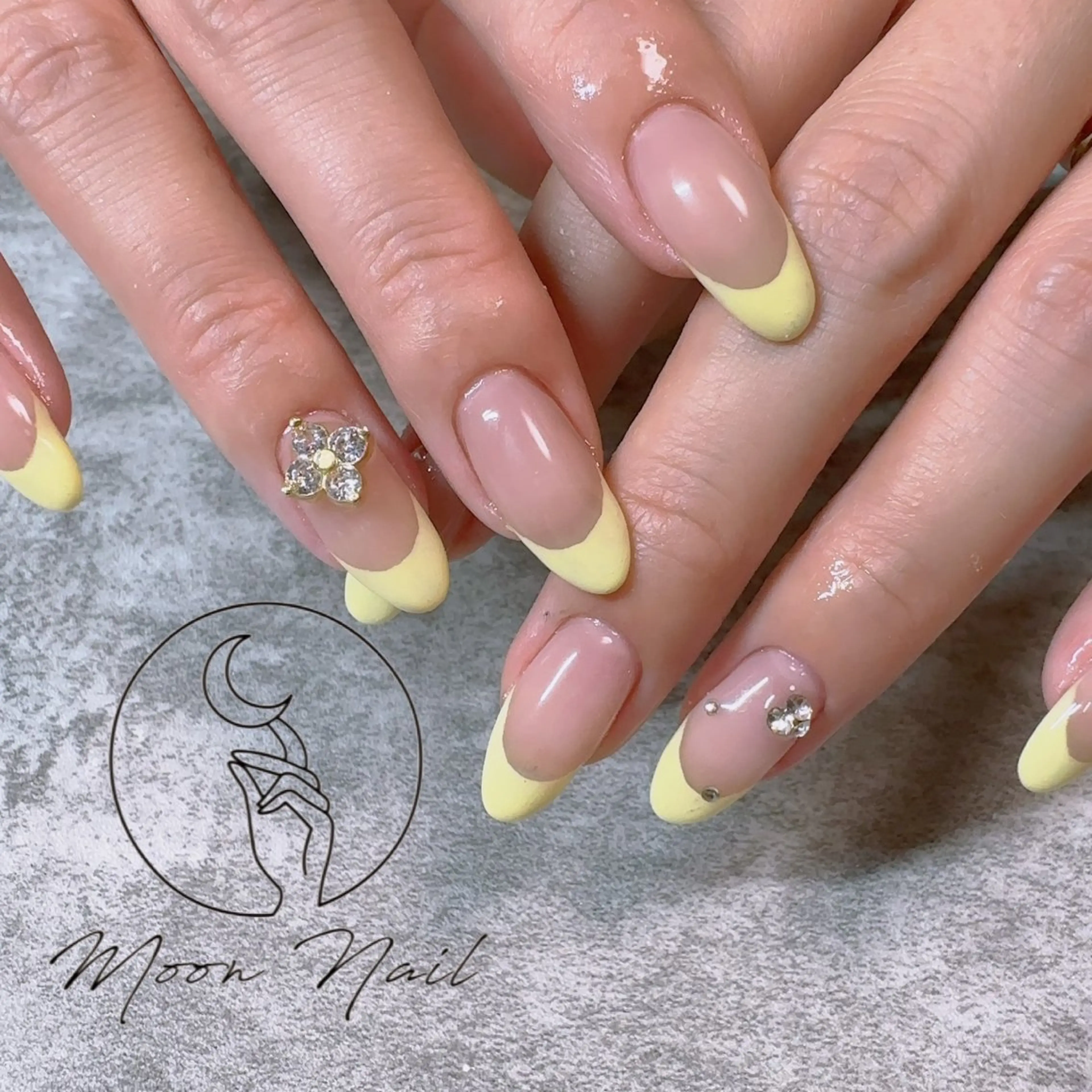 ネイル ハンドネイル Moon  Nail /栄　大須のネイルデザイン
