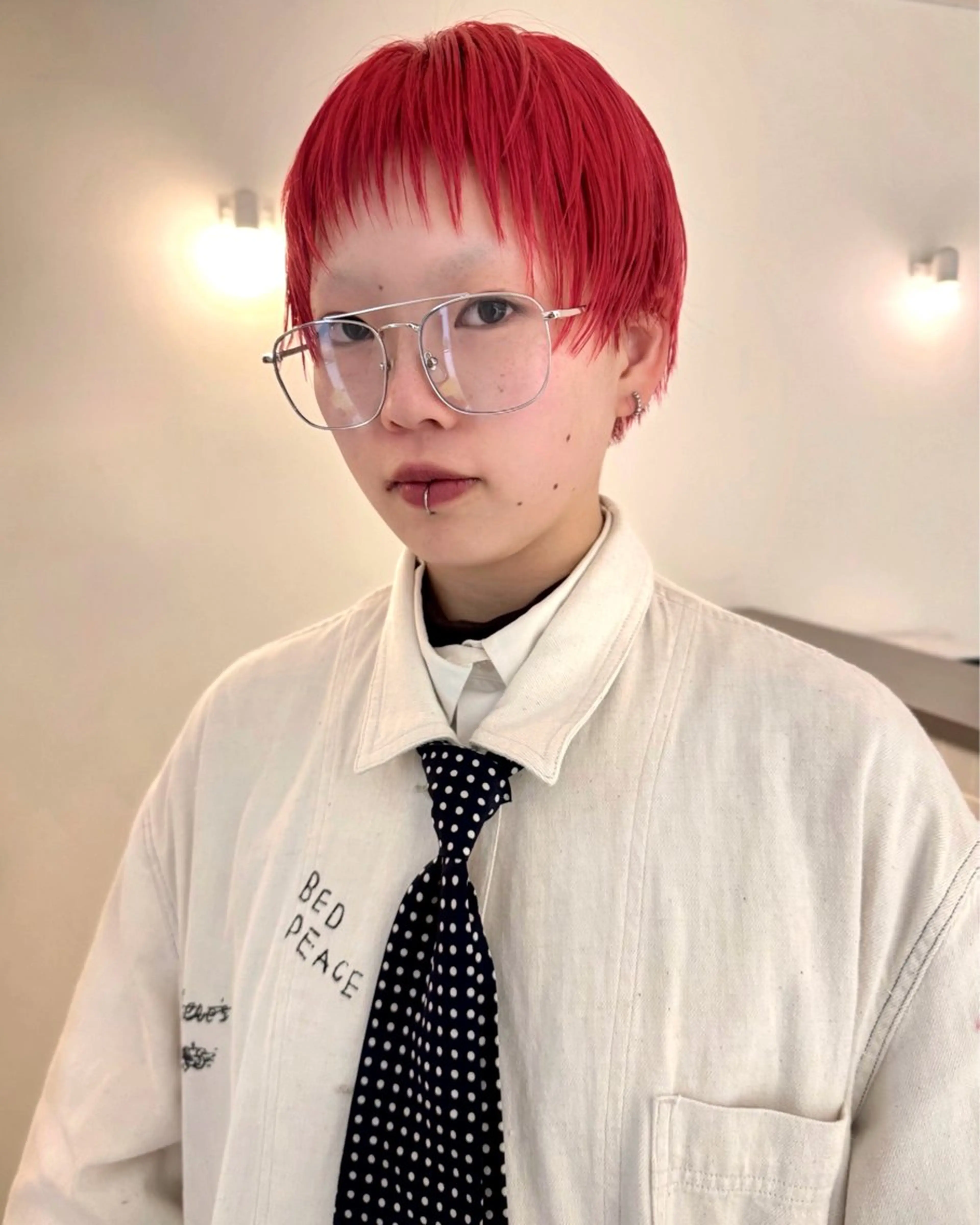 ショート カラー シャギー カット ヘアカラー トリートメント ブリーチ/似合わせ カット🦕Kaitoのヘアスタイル