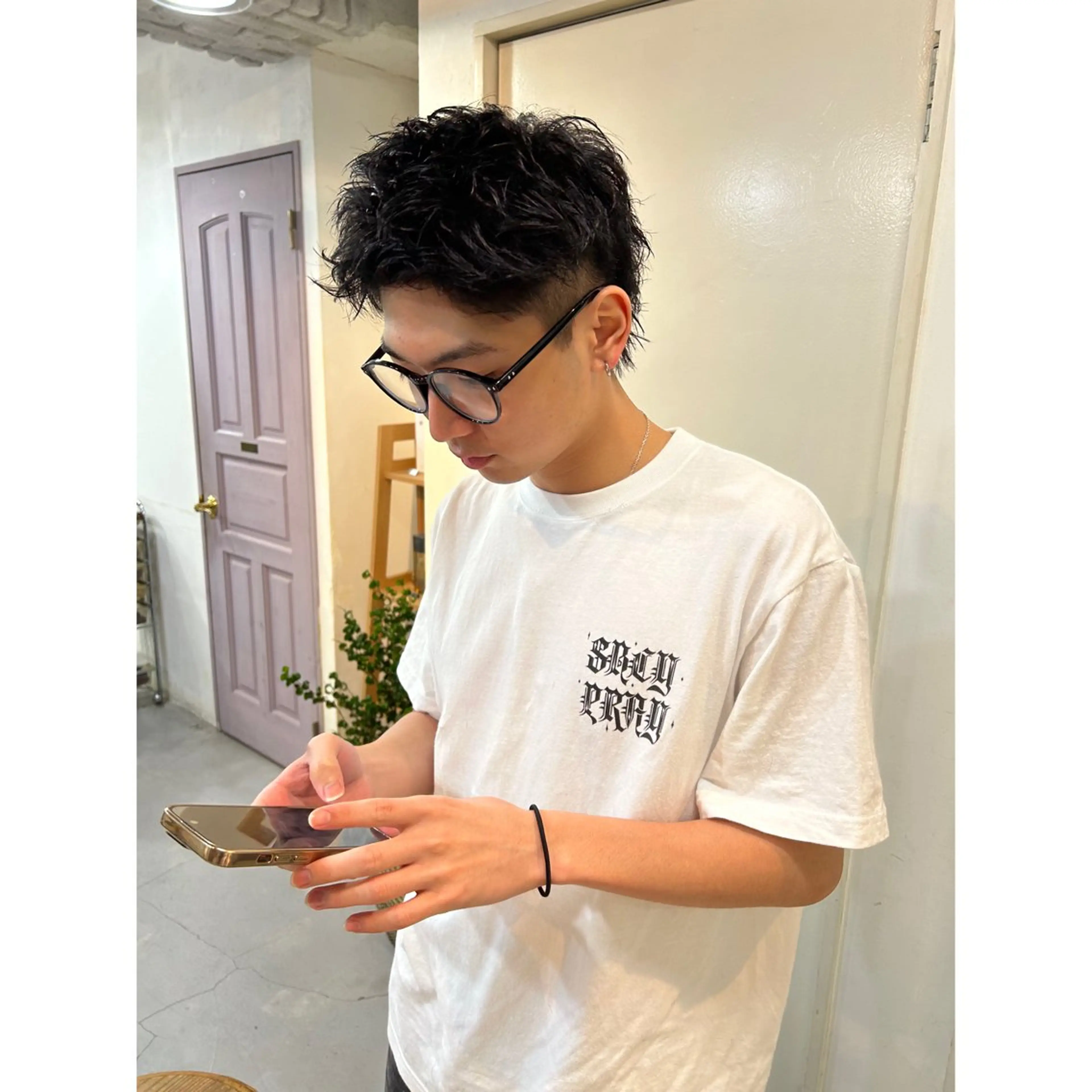 ショート パーマ メンズ メンズブリーチ メンズハイライト メンズインナーカラー メンズパーマ プードルパーマ カット charme所属・💈メンズ特化 /伊藤大輝💈のヘアスタイル