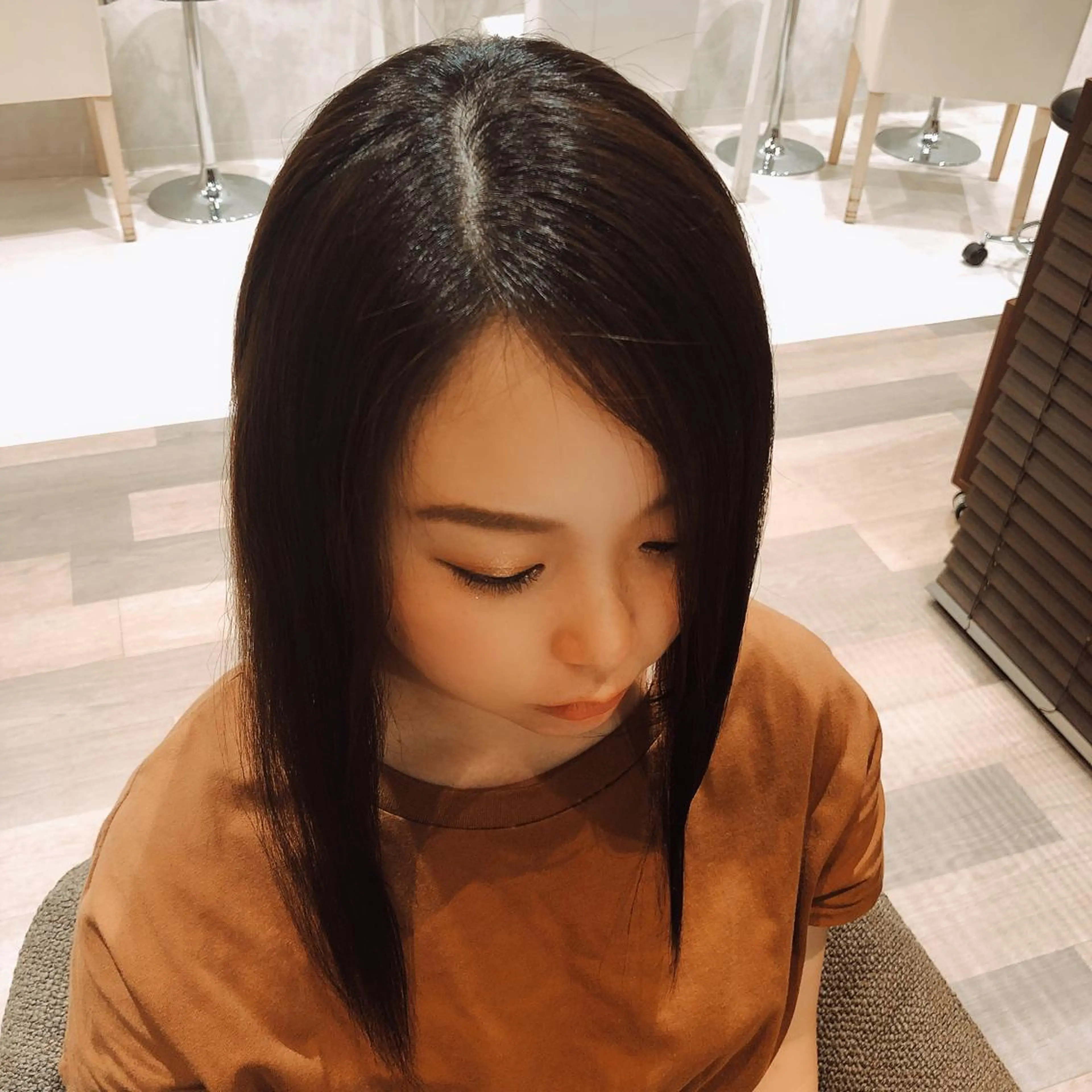 ロング 伸ばしかけ 縮毛矯正 CYNTHIADUE 店長| IRISUのヘアスタイル